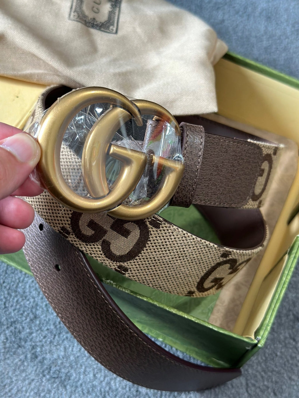 Gucci | Gucci belt | Size 90 | Front View | yiodesigner.co.uk