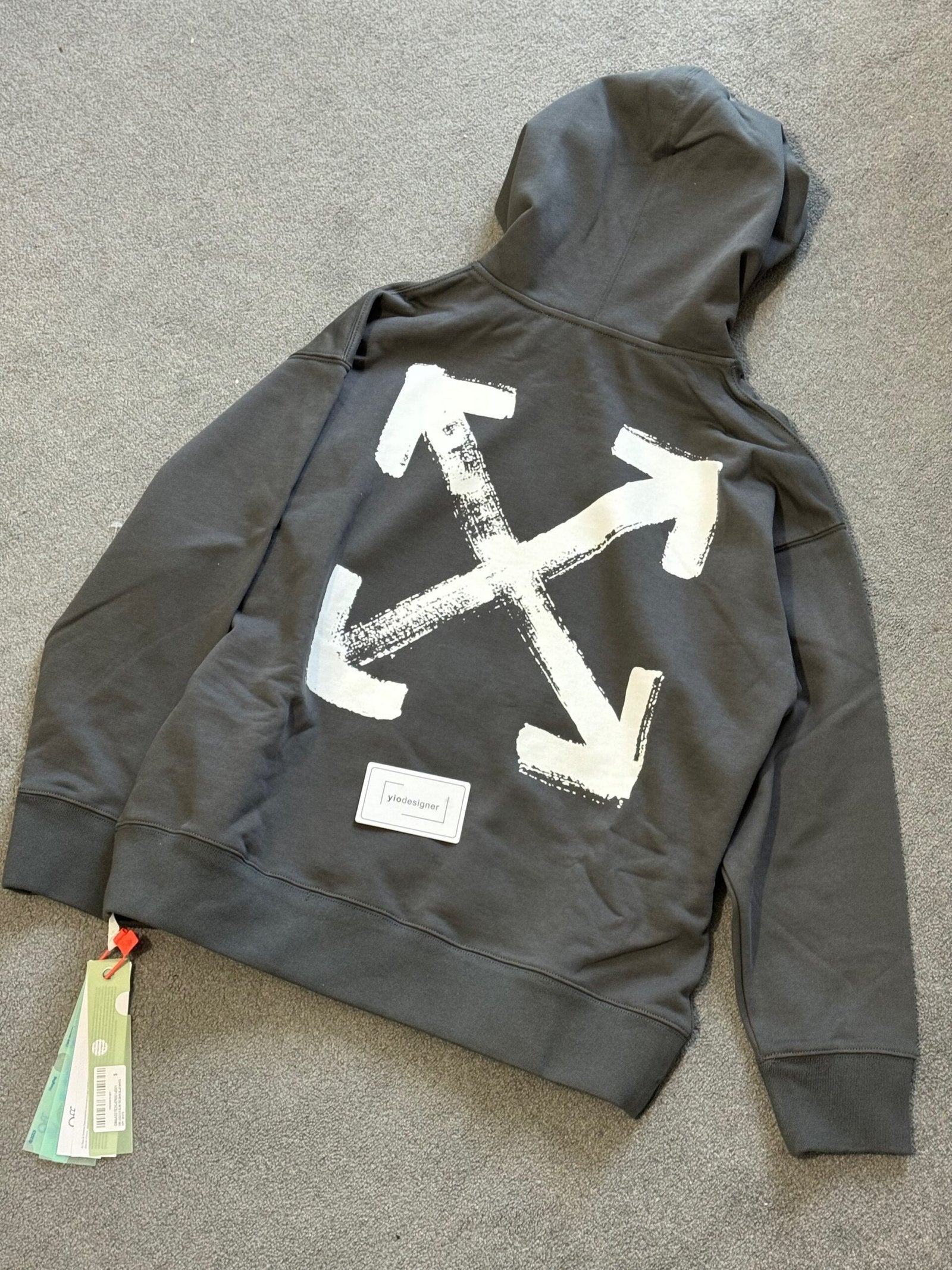 Off-White | Offwhite hoody | Detail Shot | yiodesigner.co.uk