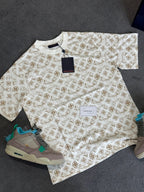 Louis Vuitton | Lv t-shirt | Detail Shot | yiodesigner.co.uk