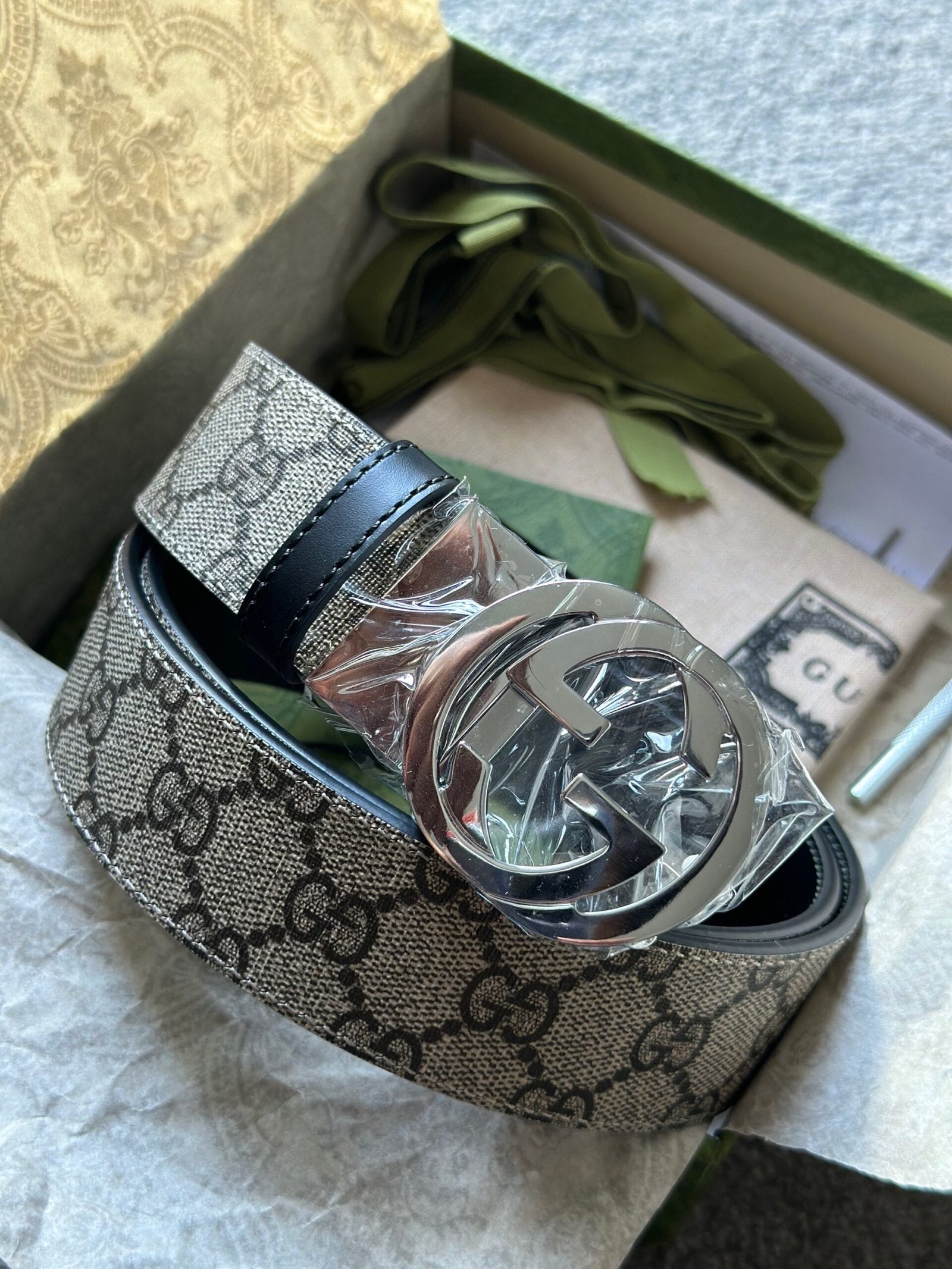 Gucci | Gucci belt | Size 90 | Front View | yiodesigner.co.uk