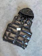 Moncler | Moncler gilet | Size 5 | Detail Shot | yiodesigner.co.uk