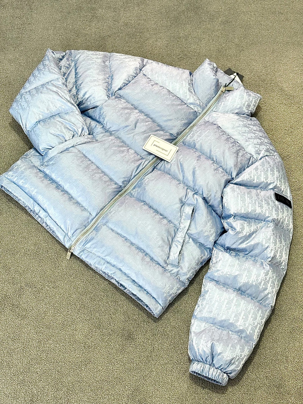 Dior | Dior oblique coat | Size M | Back View | yiodesigner.co.uk