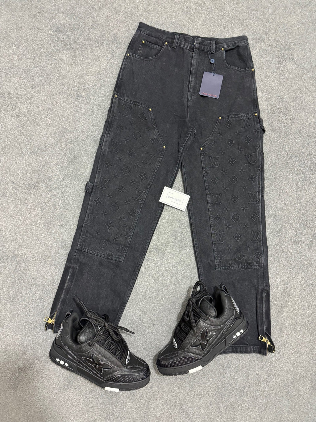Louis Vuitton | Lv jeans | Size 30 | Front View | yiodesigner.co.uk