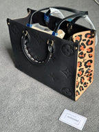 Louis Vuitton | Lv woman bag | Front View | yiodesigner.co.uk