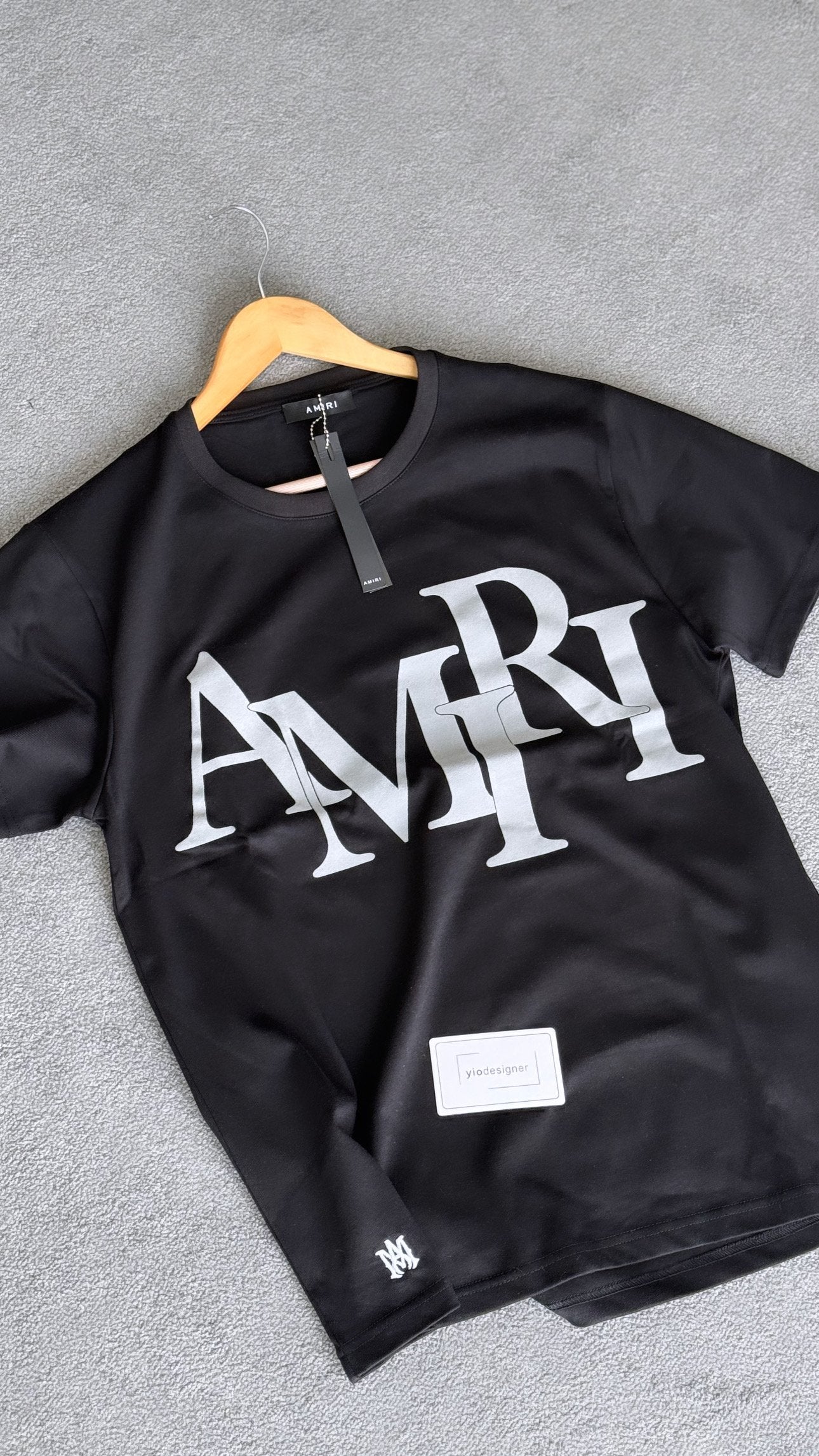 Amiri | Amiri t-shirt | Close-Up | yiodesigner.co.uk