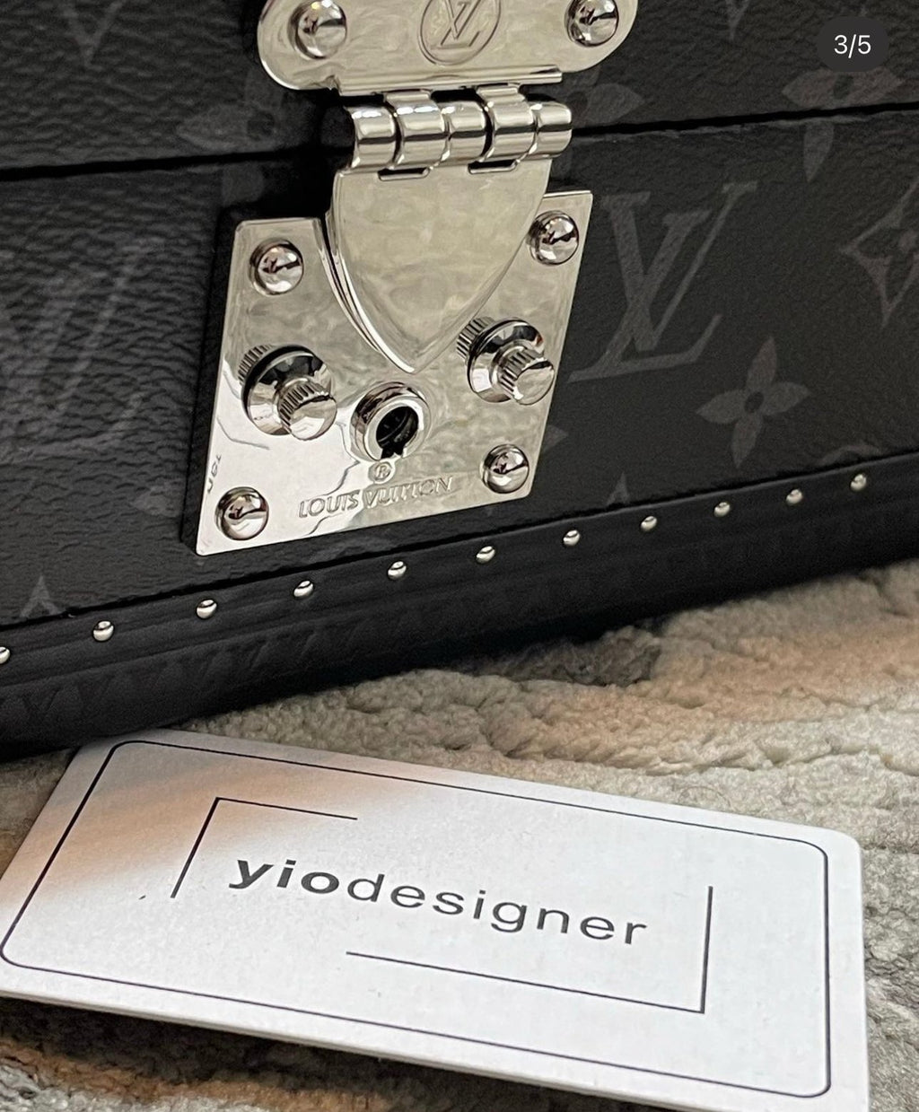 Louis Vuitton | Louis Vuitton watch case | Close-Up | yiodesigner.co.uk