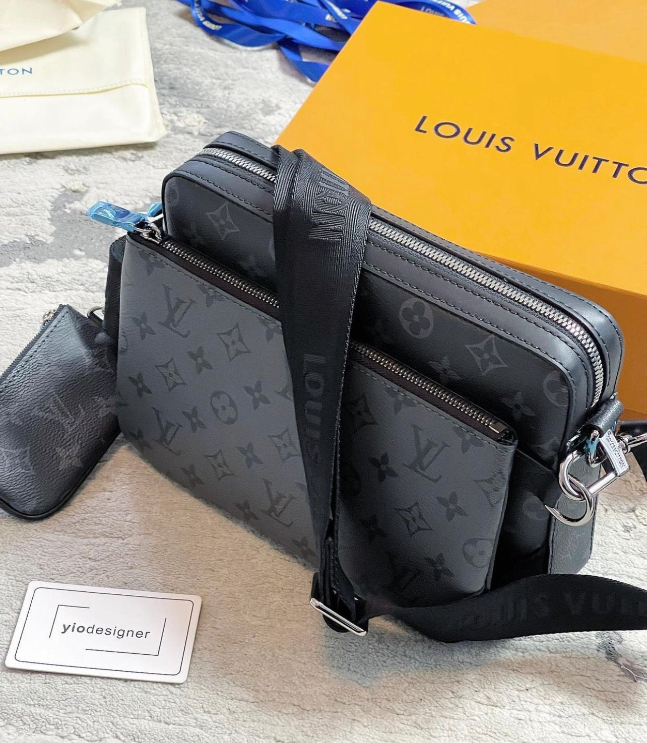 Louis Vuitton | Lv Trio messenger bag | Front View | yiodesigner.co.uk