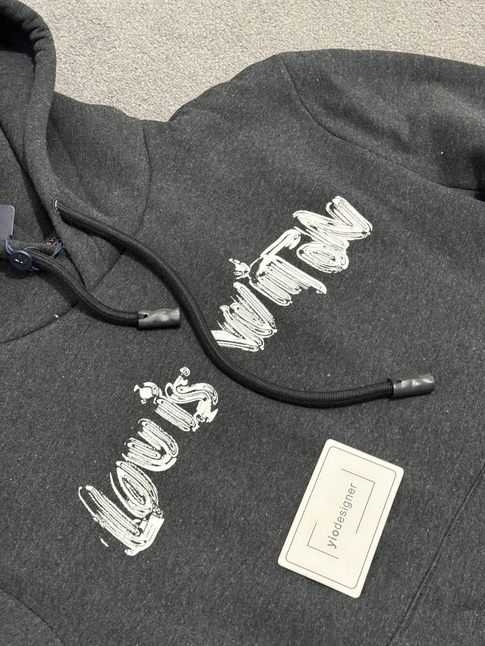 Louis Vuitton | Lv hoody | Close-Up | yiodesigner.co.uk