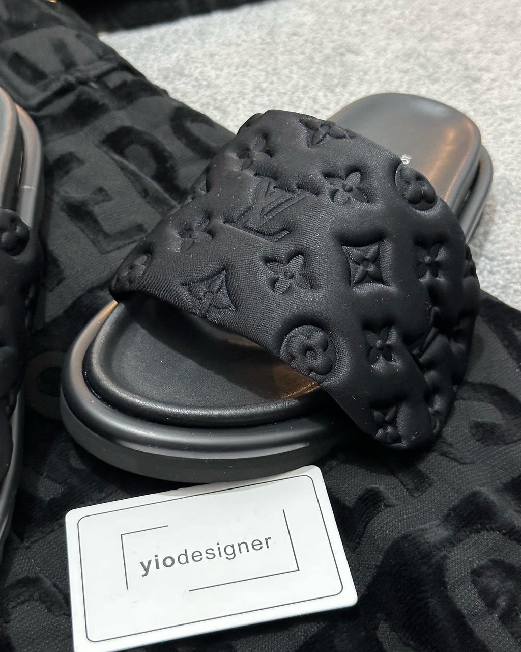 Louis Vuitton | Lv slids | Detail Shot | yiodesigner.co.uk