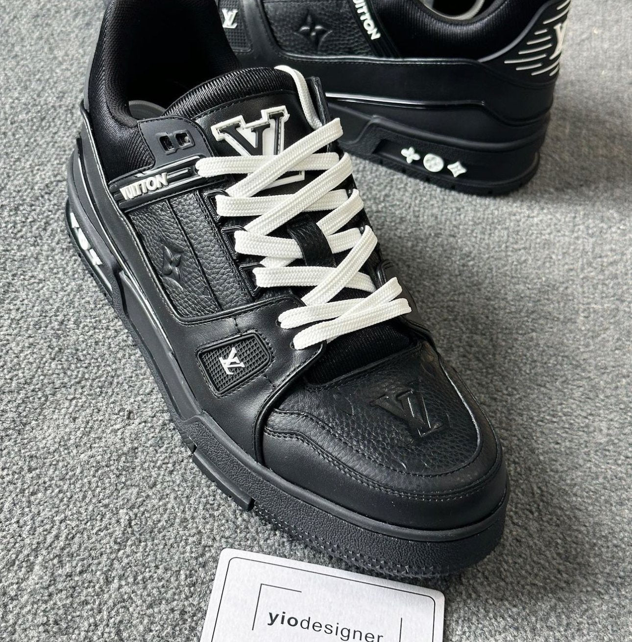 Louis Vuitton | Lv sneaker | Label View | yiodesigner.co.uk