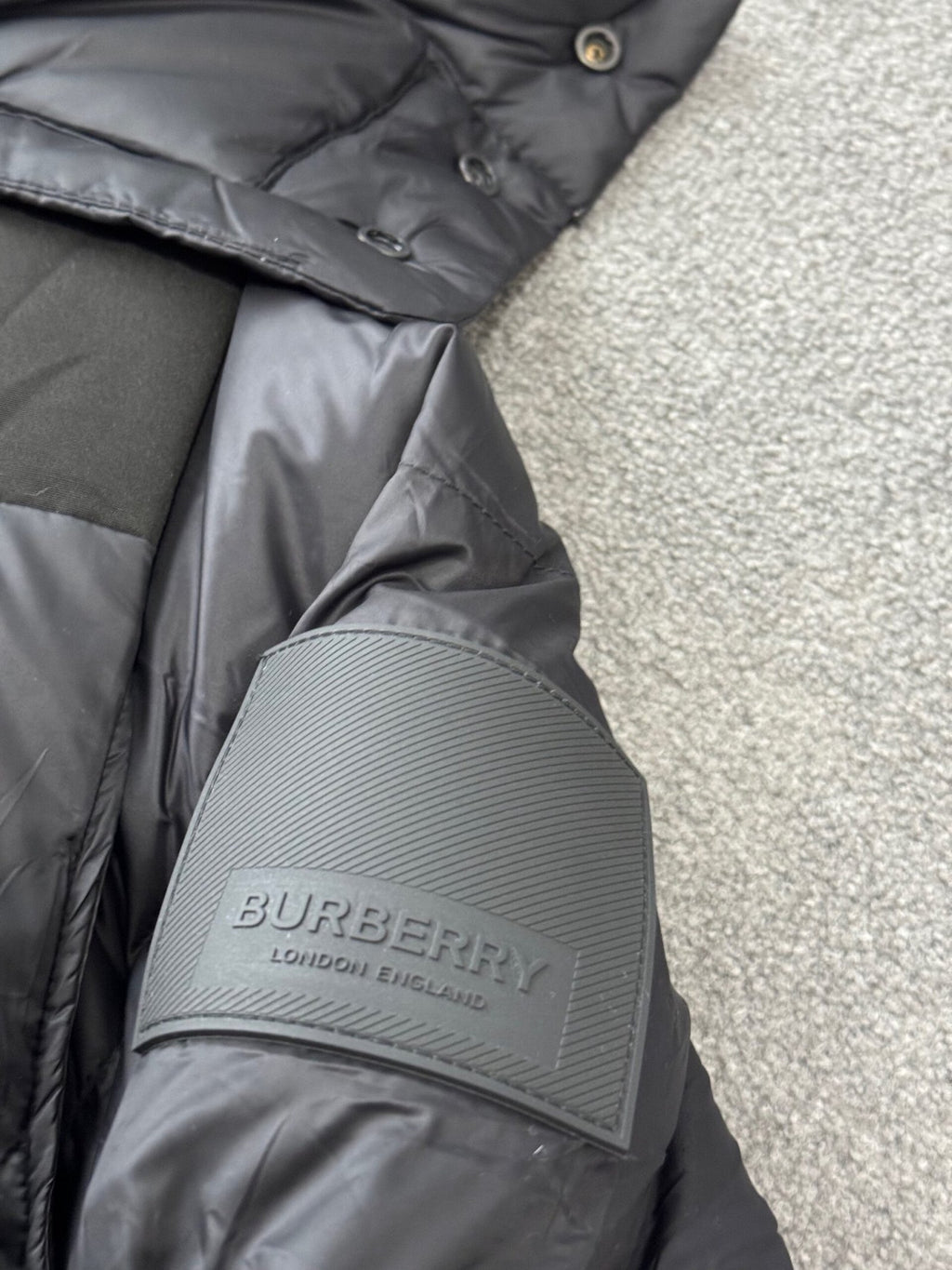 Burberry | Burberry coat | Full Body | yiodesigner.co.uk