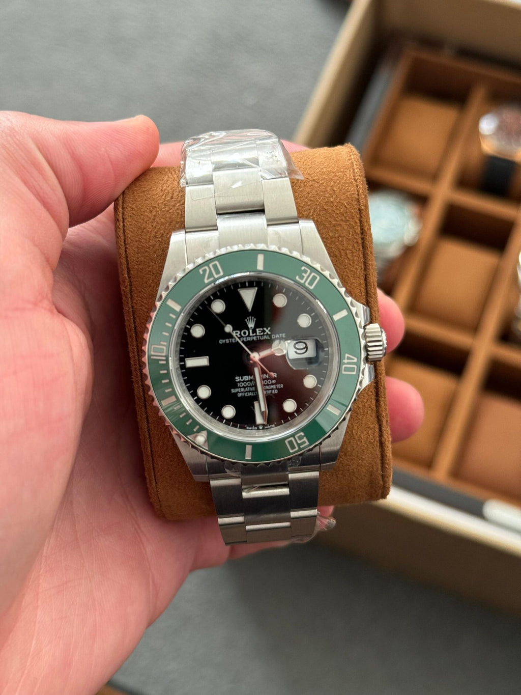 Rolex | Rolex oyster top quality | Back View | yiodesigner.co.uk