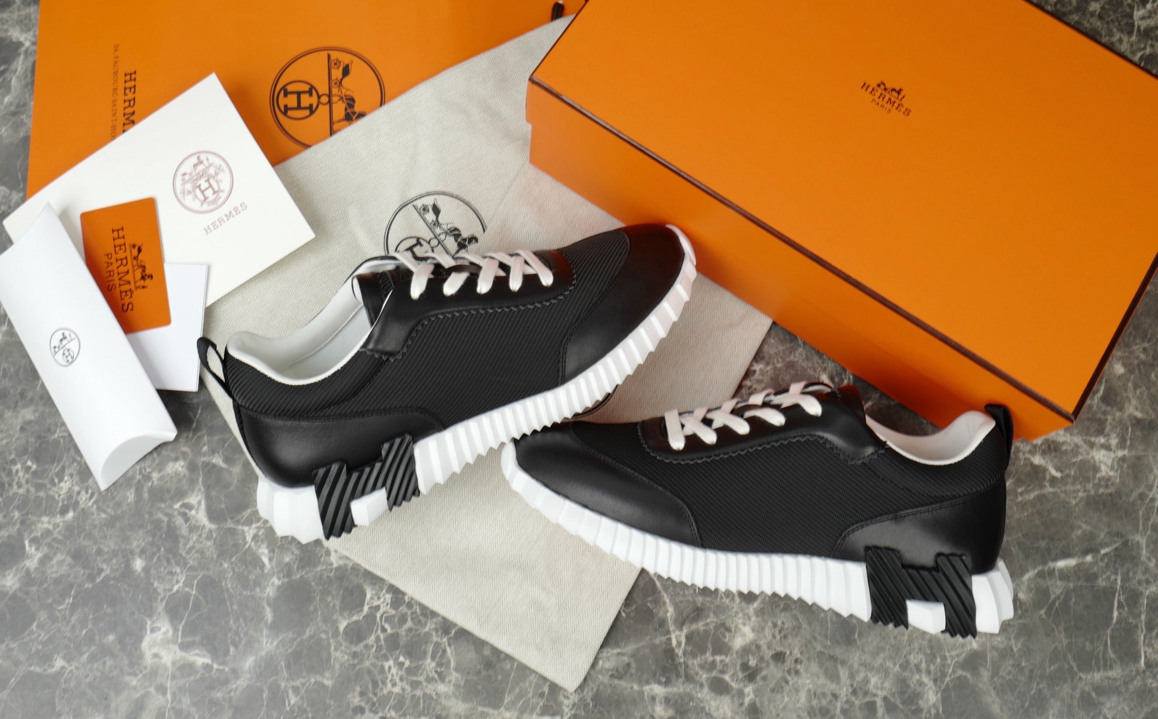 Hermes sneaker
