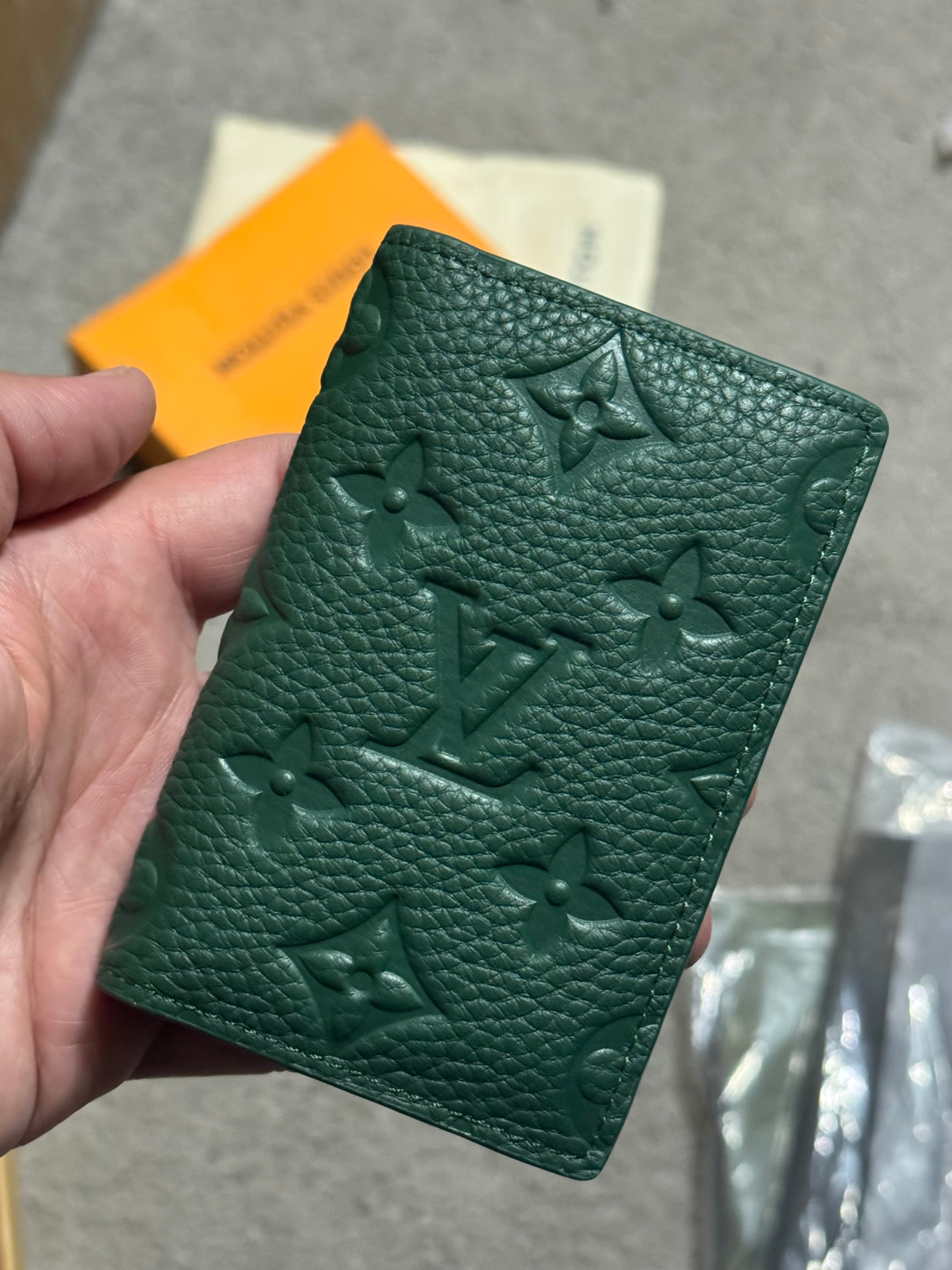 Lv wallet