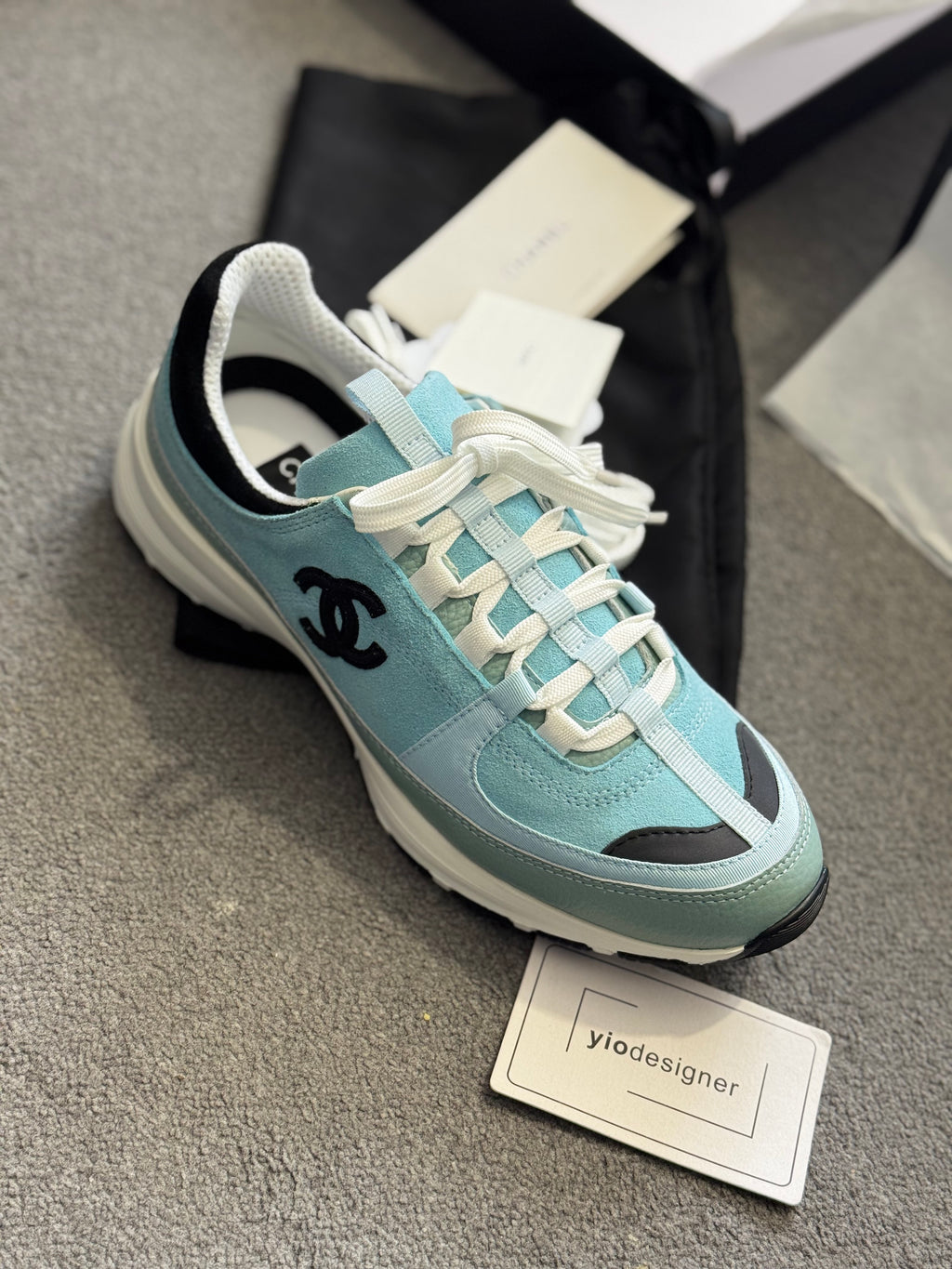 Chanel sneaker