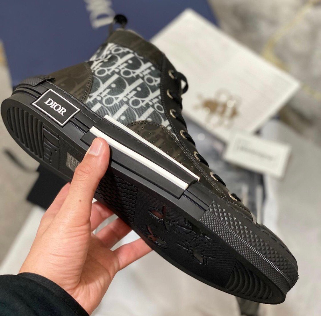 Dior | Dior b23 hight  top | Label View | yiodesigner.co.uk