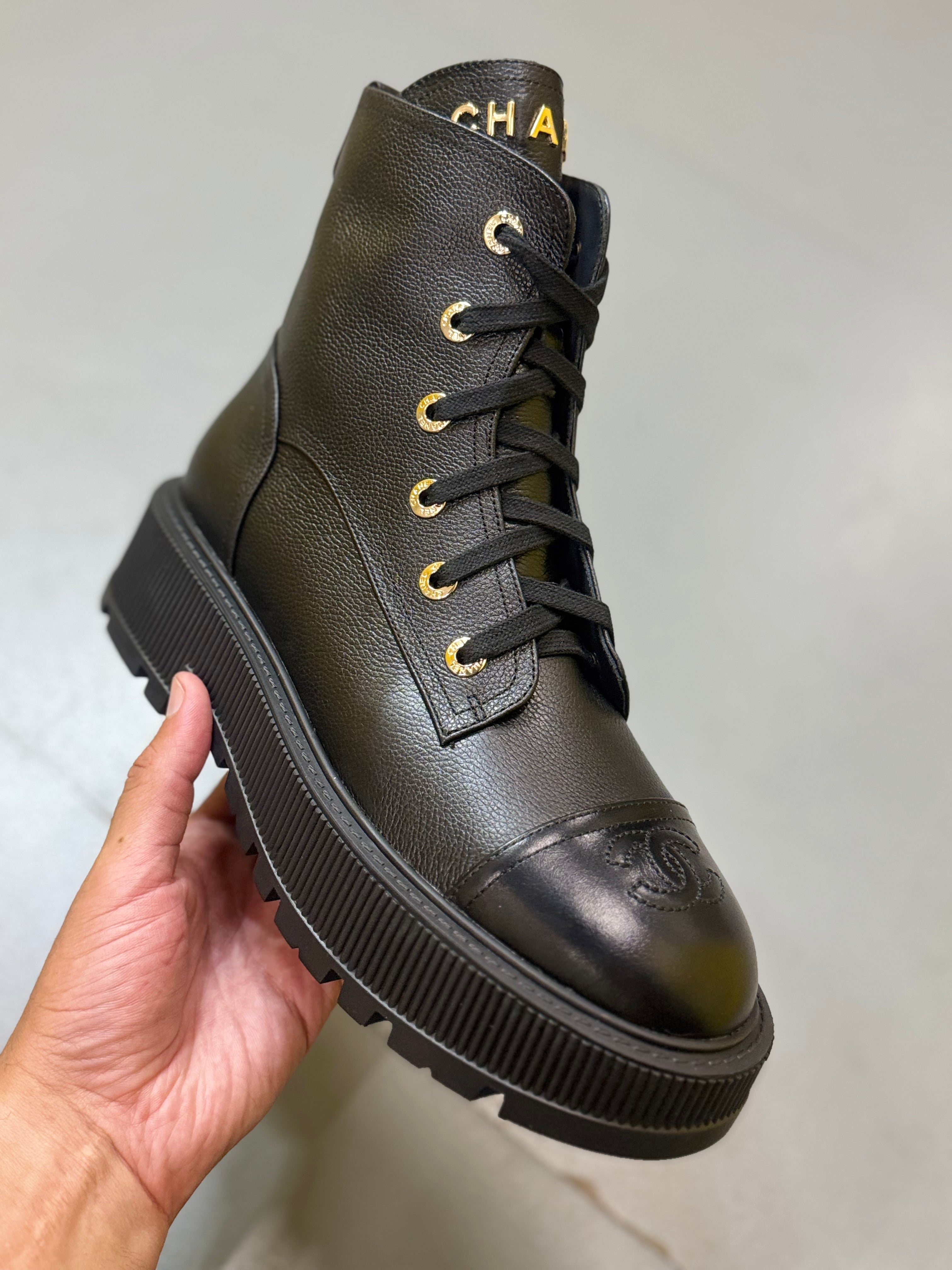 Chanel boot