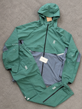 On Cloud tracksuit Green