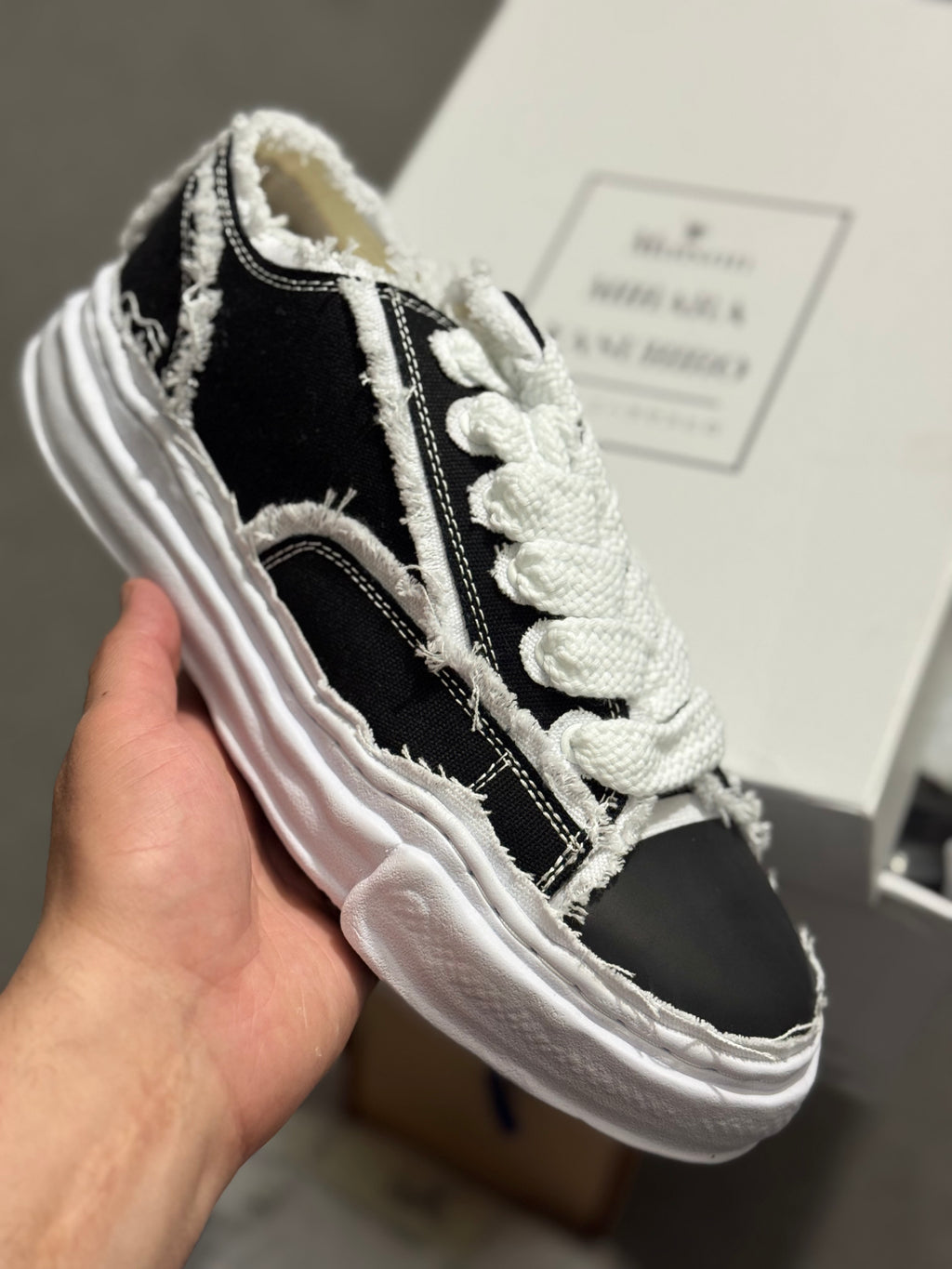 Maison Mihara yasuhiro sneaker