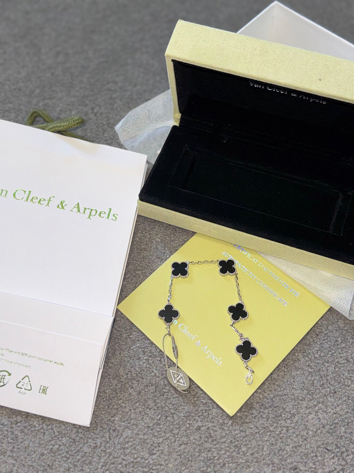 Van Cleef bracelet black silver