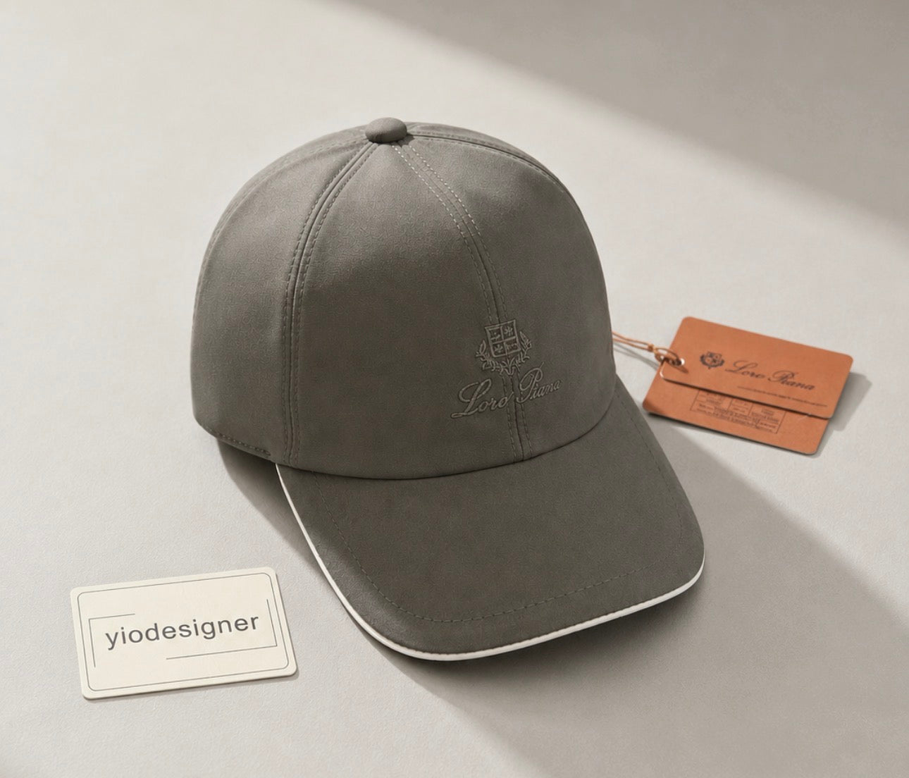 Loropiana cap