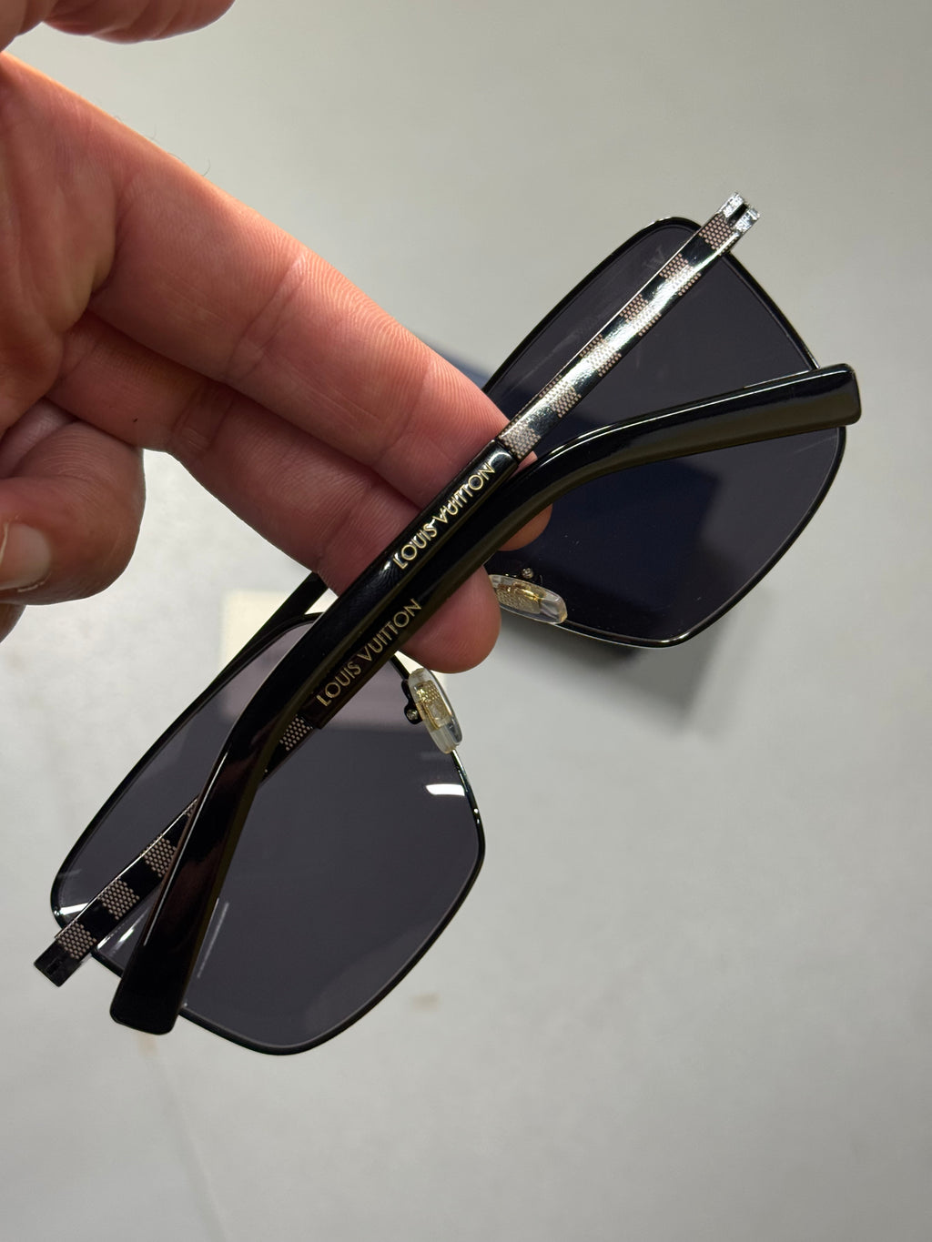 Lv attitude square sunglasses