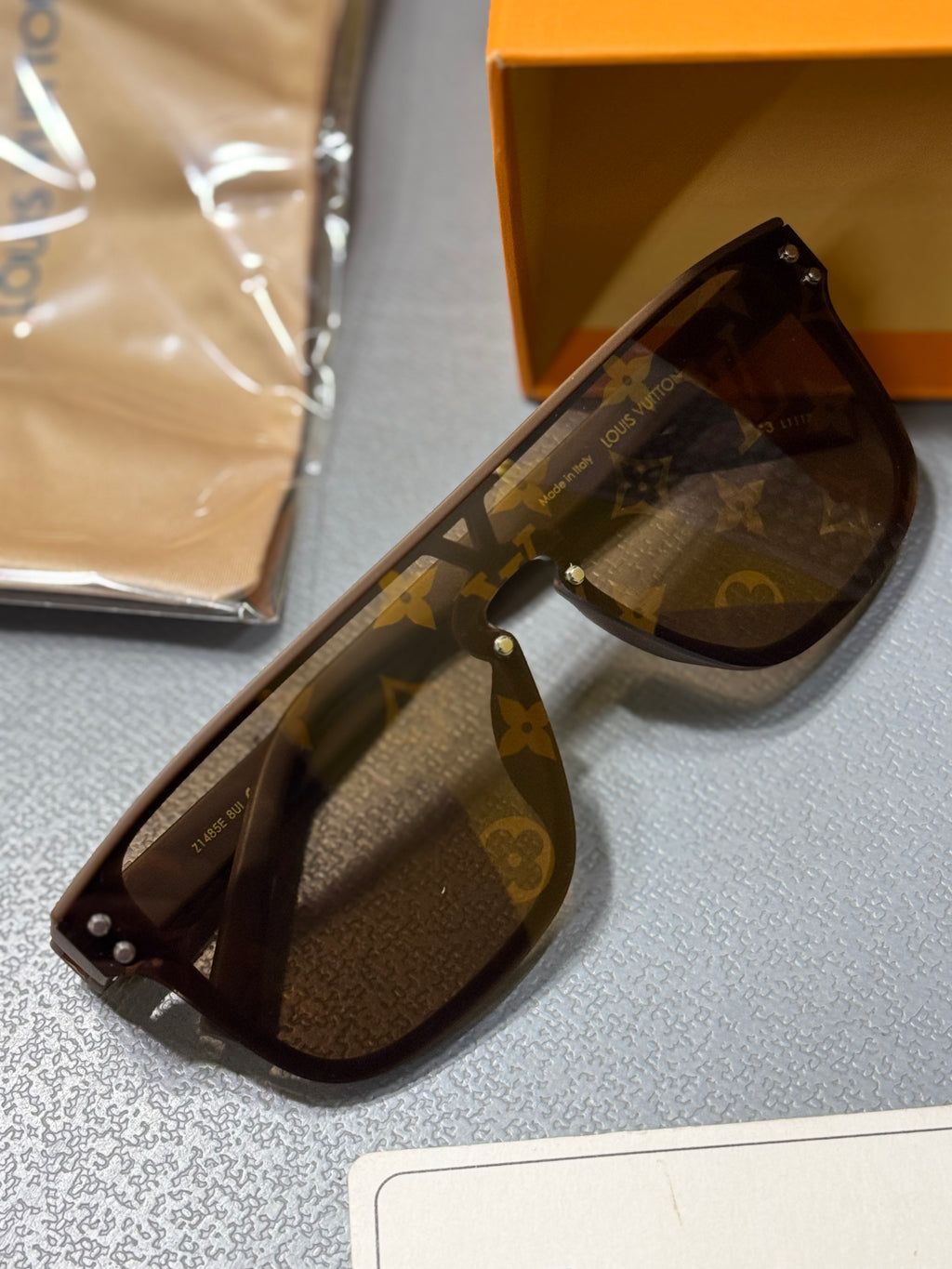 Lv sunglasses
