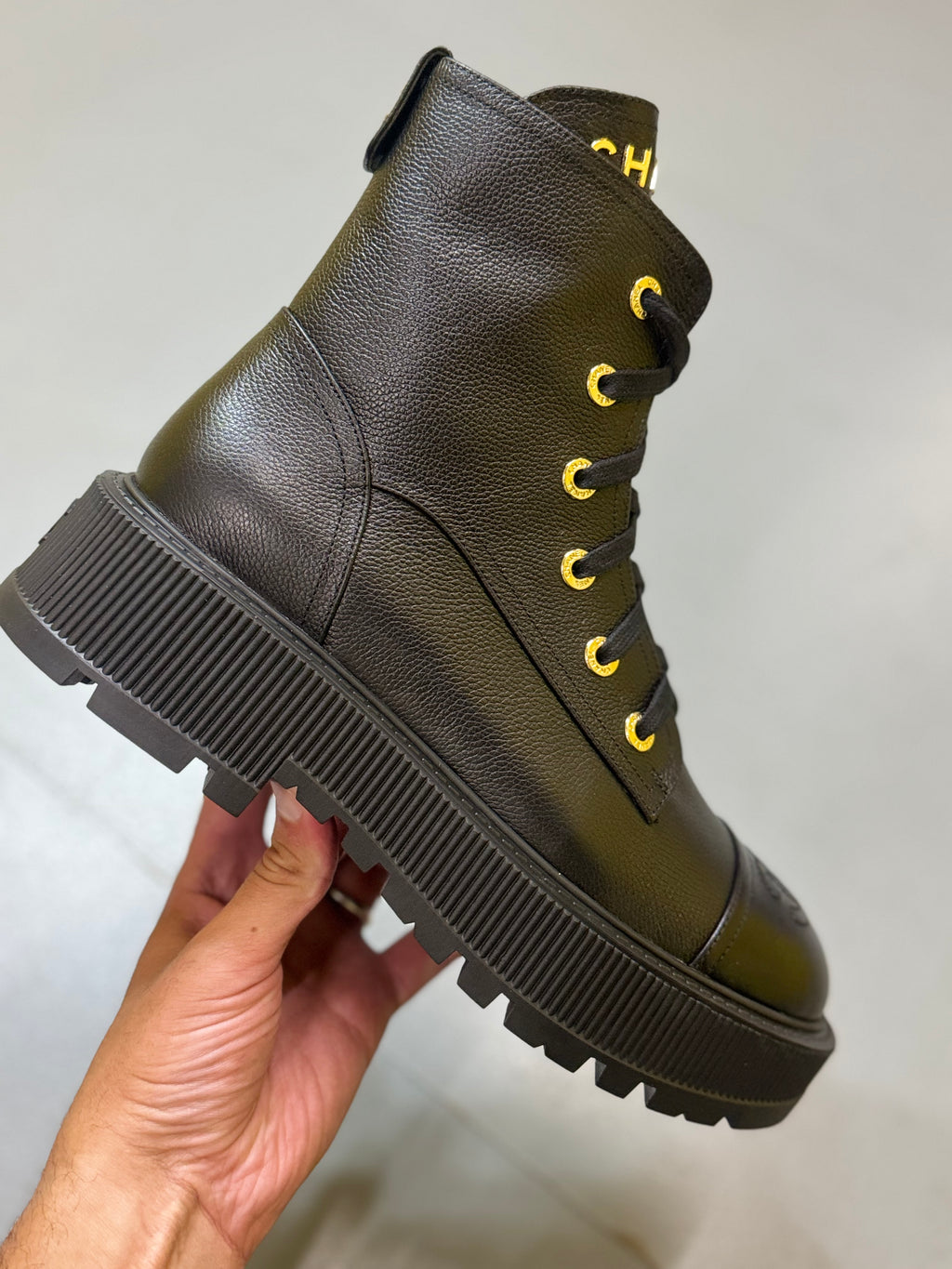 Chanel boot