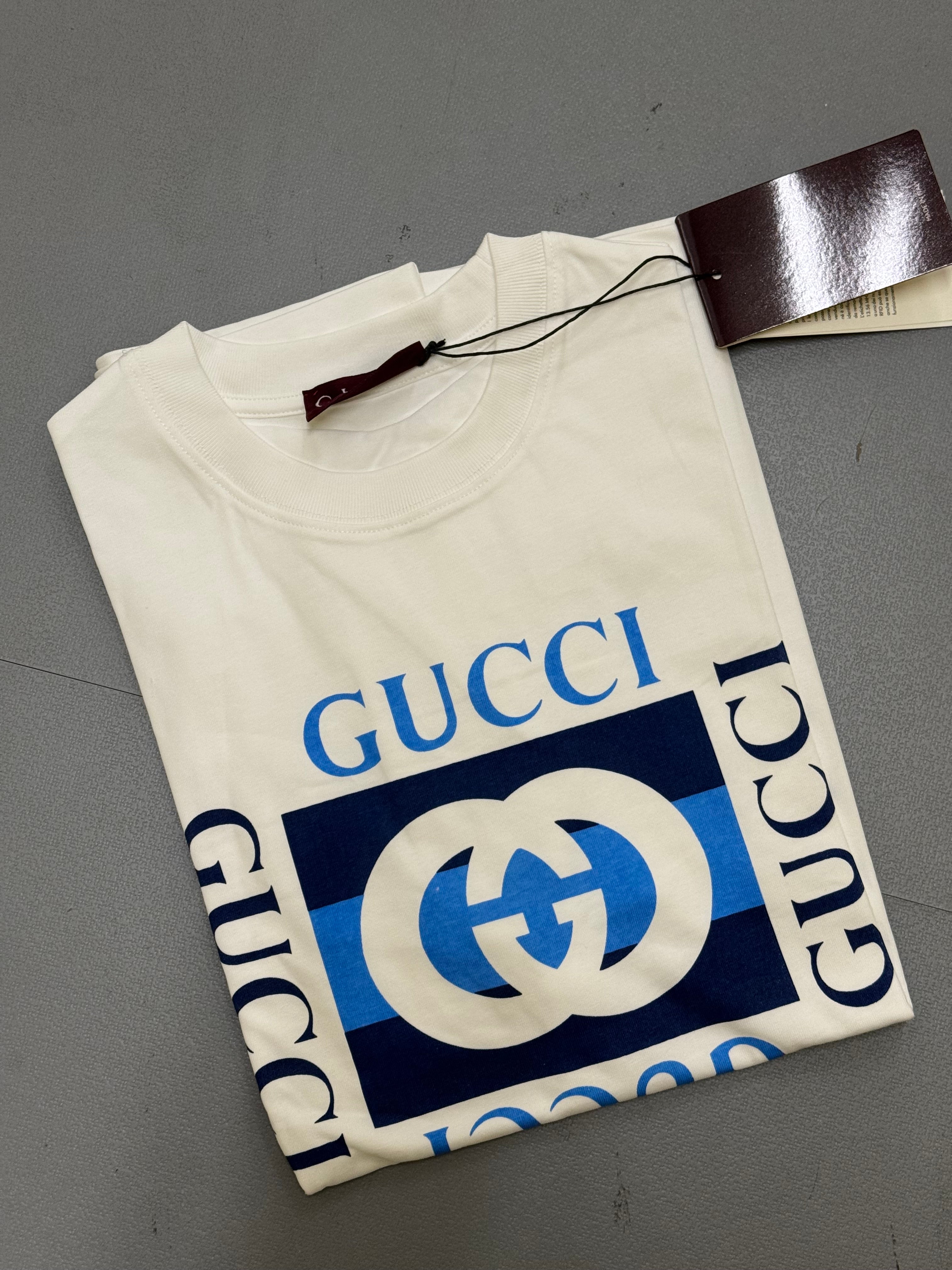 Gucci T-shirt