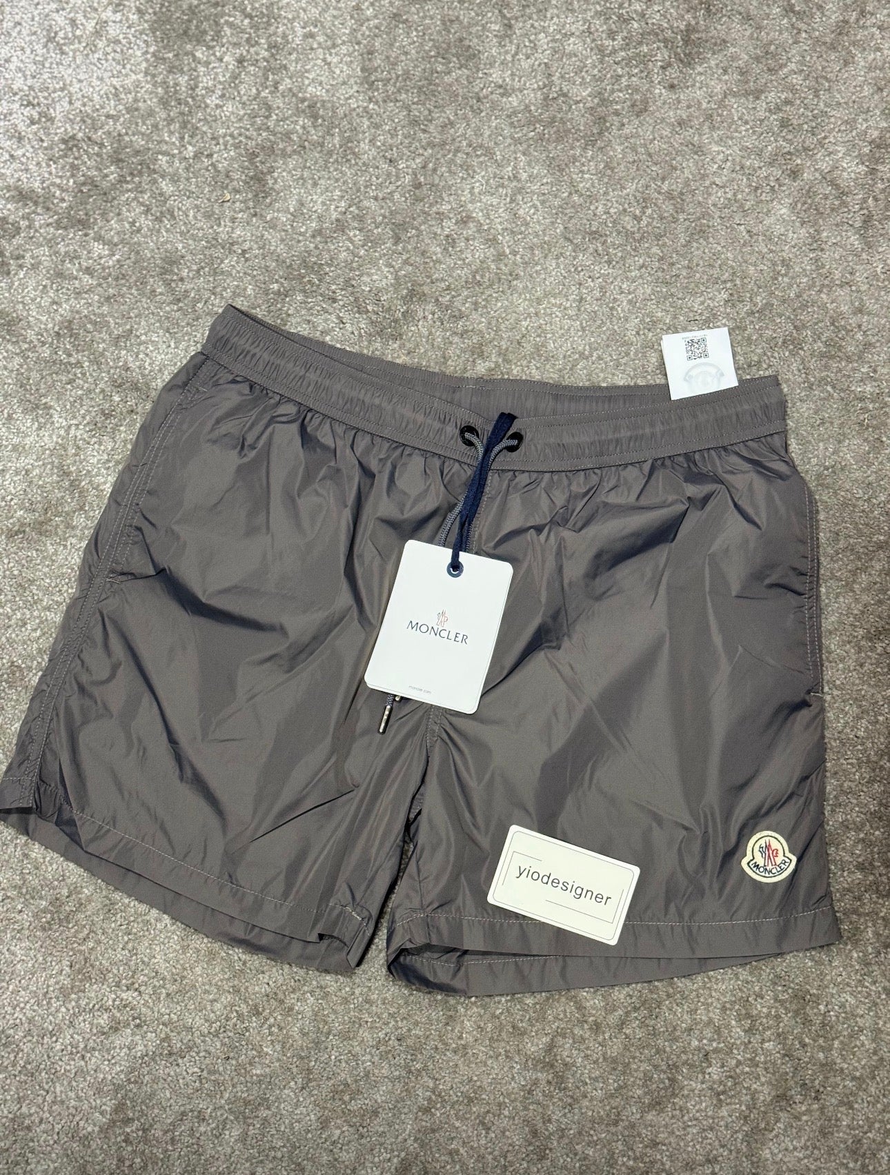 Moncler short