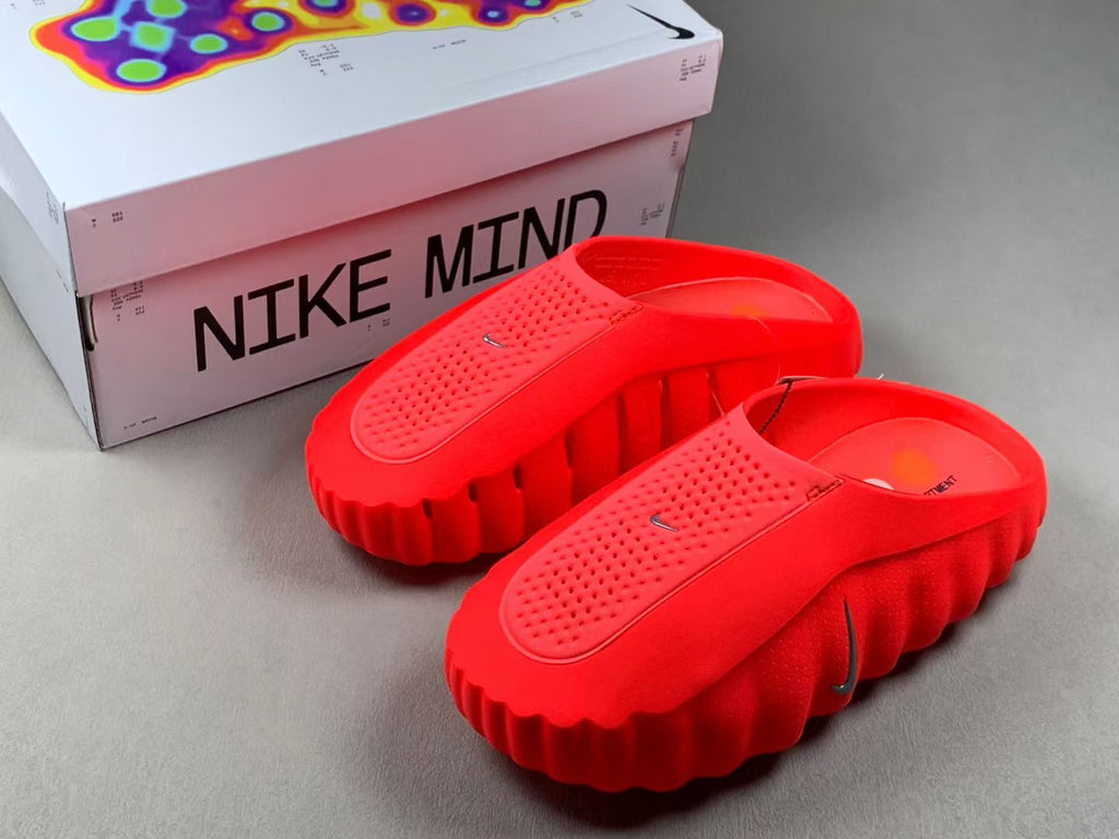 Nike mind 001 solar red