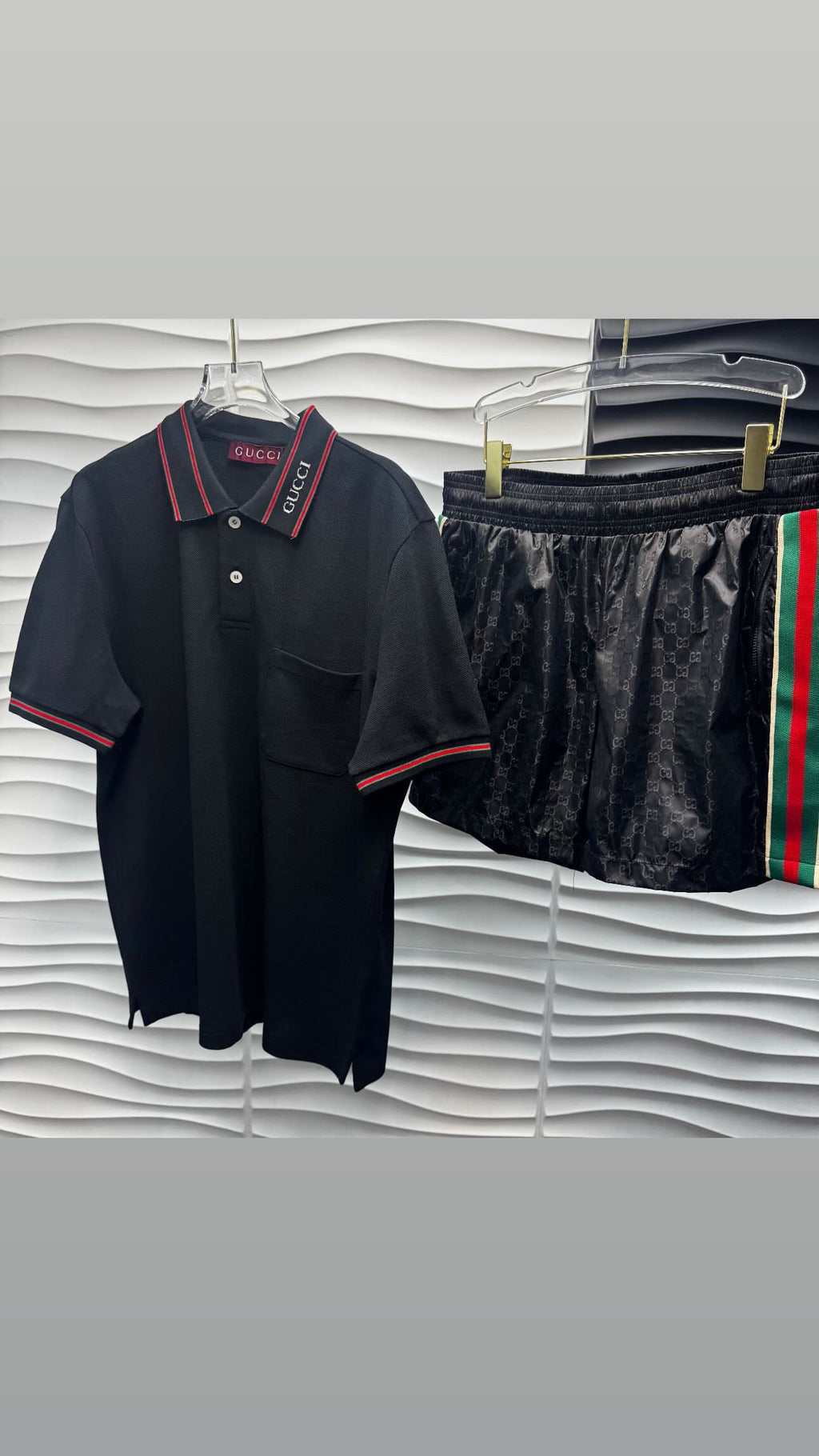 Gucci | Gucci set (T-shirt and short) | Size L | yiodesigner.co.uk