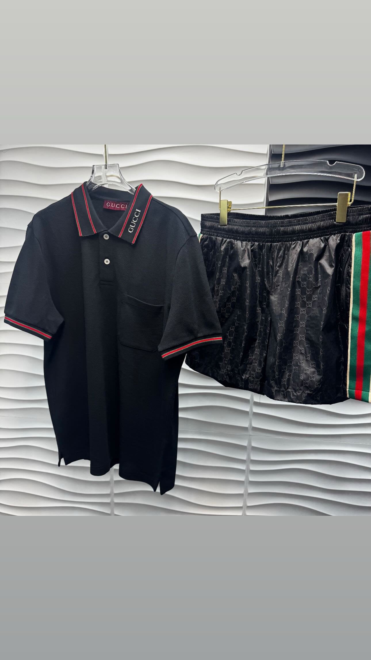 Gucci | Gucci set (T-shirt and short) | Size M | yiodesigner.co.uk