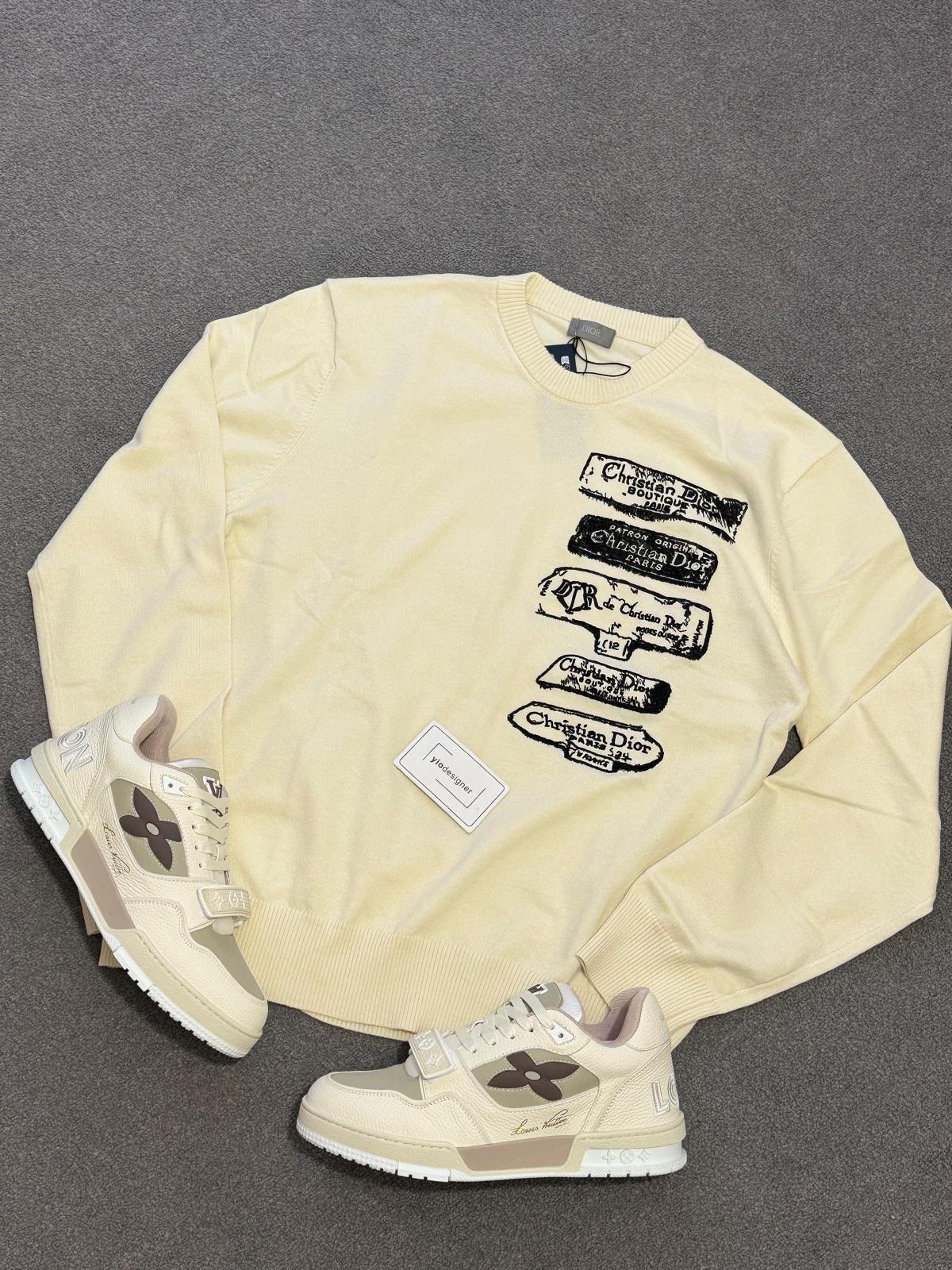 Dior | Dior jumper cream | Size XL | yiodesigner.co.uk