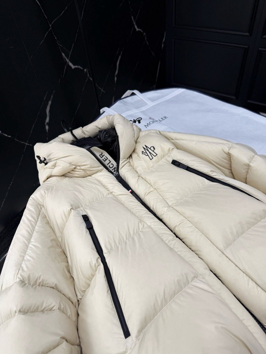Moncler | Moncler coat | Detail Shot | yiodesigner.co.uk