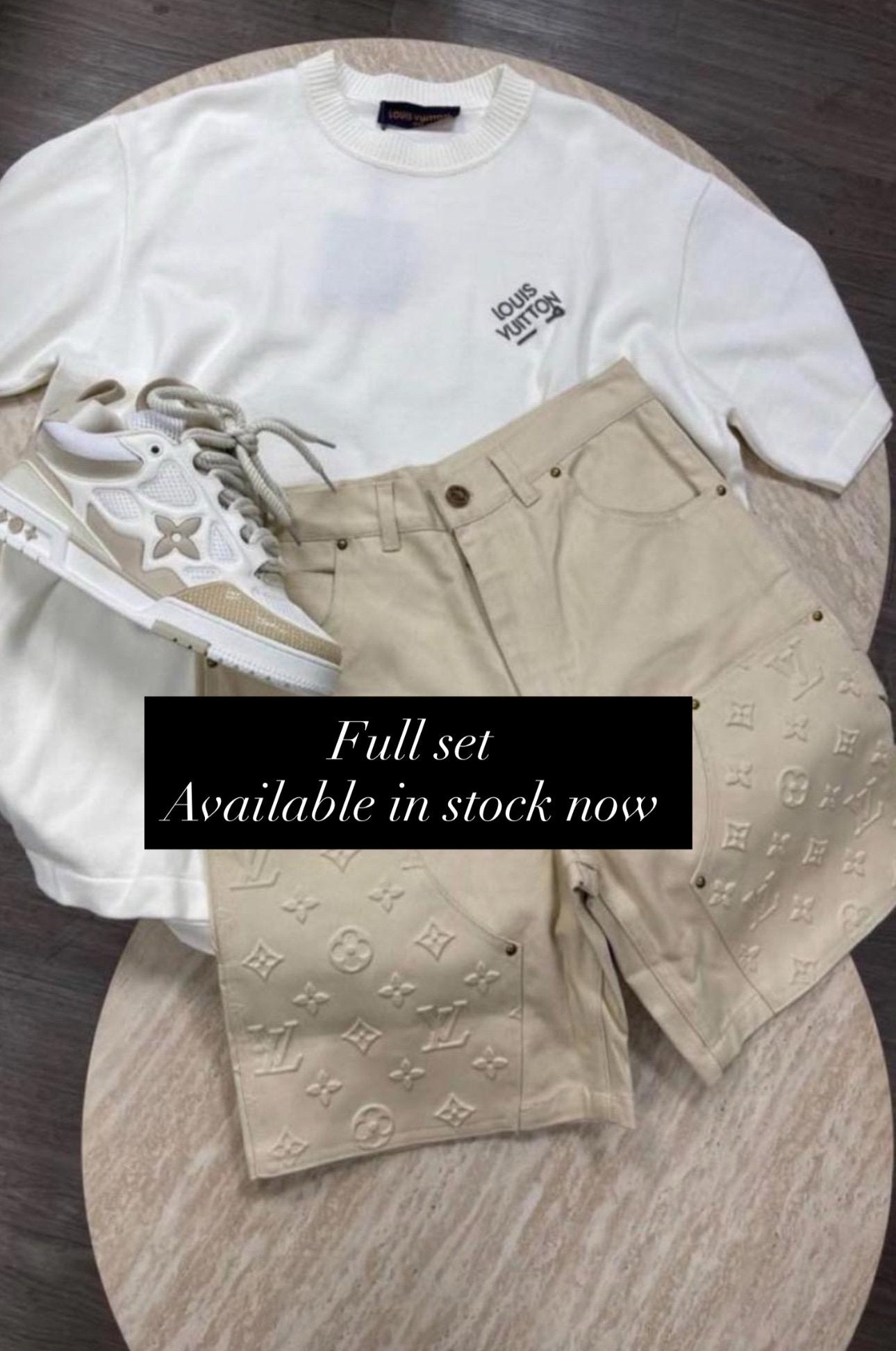 Louis Vuitton | Lv set ( t-shirt and short) | Size M | Back View | yiodesigner.co.uk