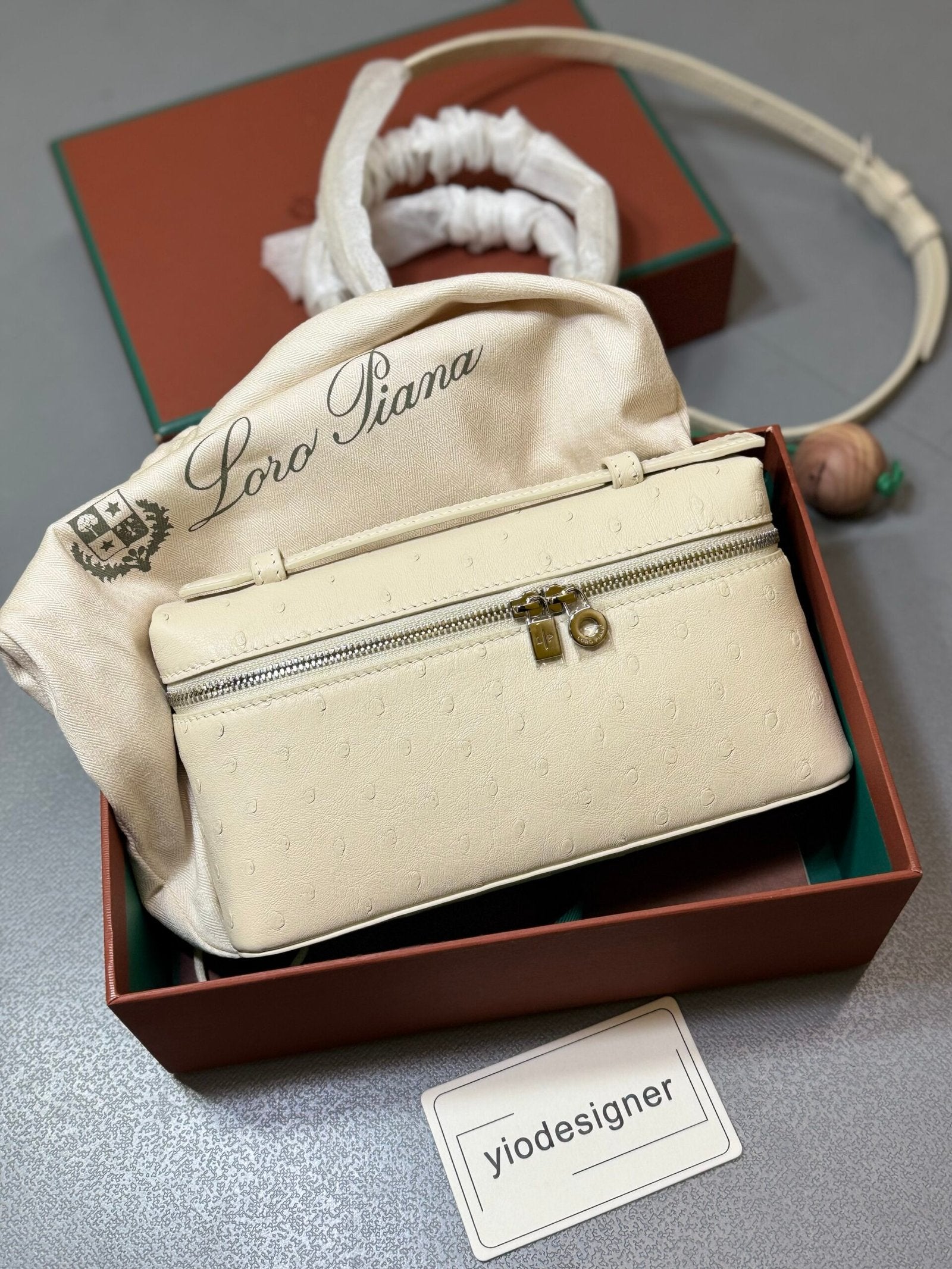 Loropiana | Loropiana bag | Label View | yiodesigner.co.uk