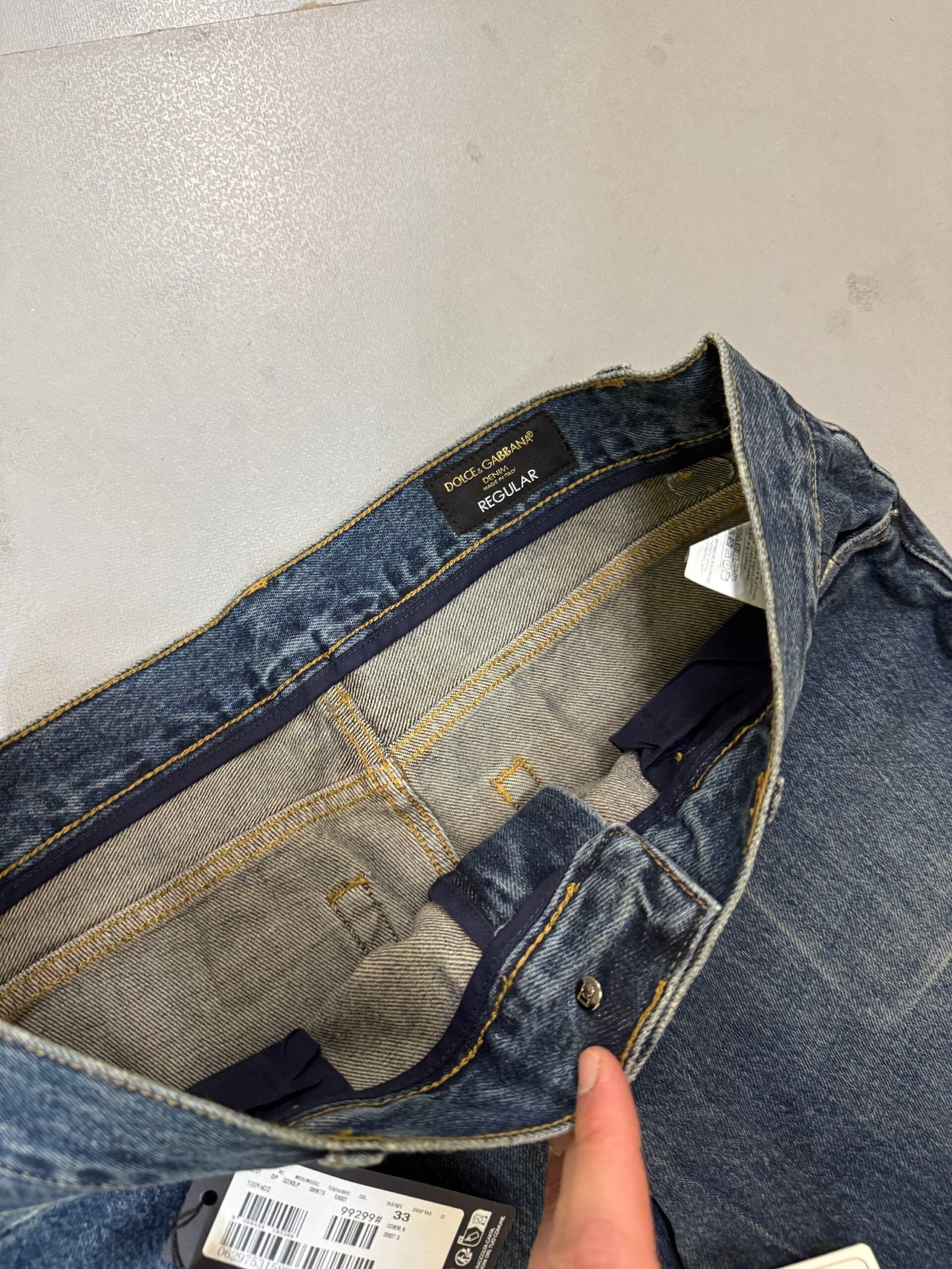 Dolce & Gabbana | D&amp;G jeans | Label View | yiodesigner.co.uk