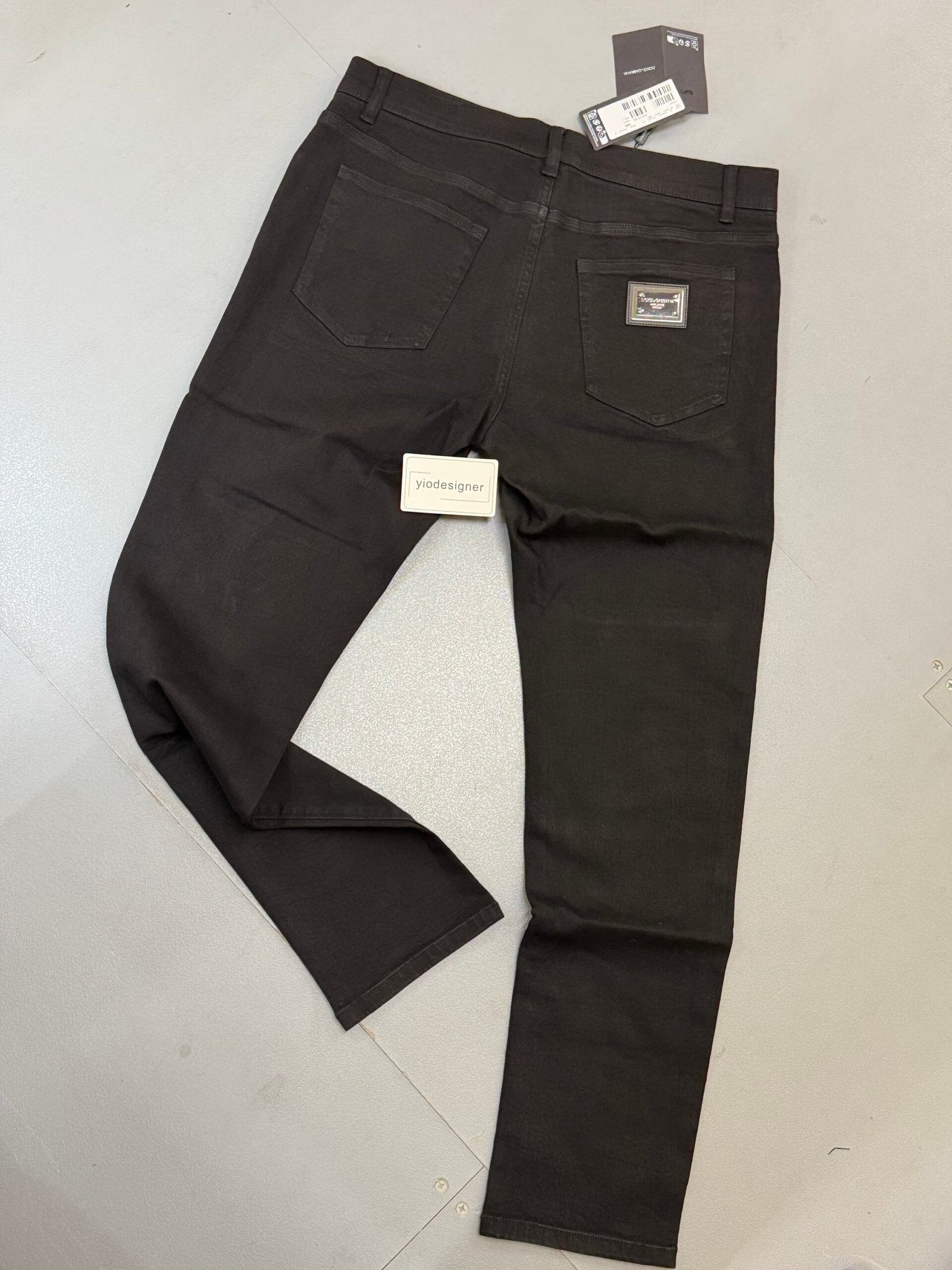Dolce & Gabbana | D&amp;G jeans | Size 35 | Front View | yiodesigner.co.uk