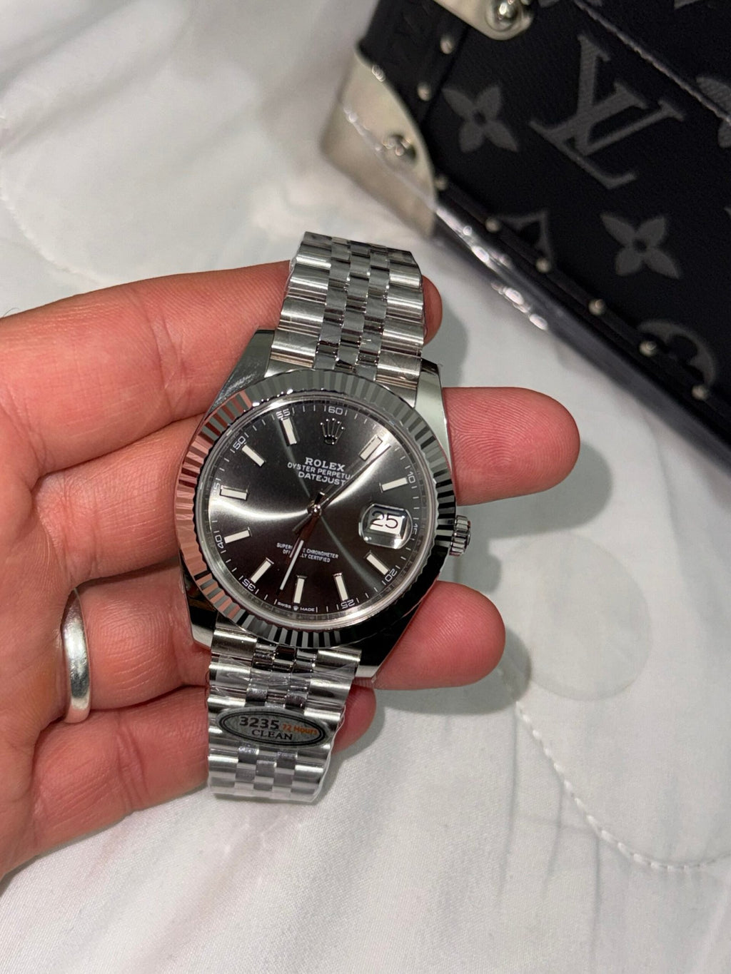 Rolex | Rolex datejust  clean factory | Side View | yiodesigner.co.uk