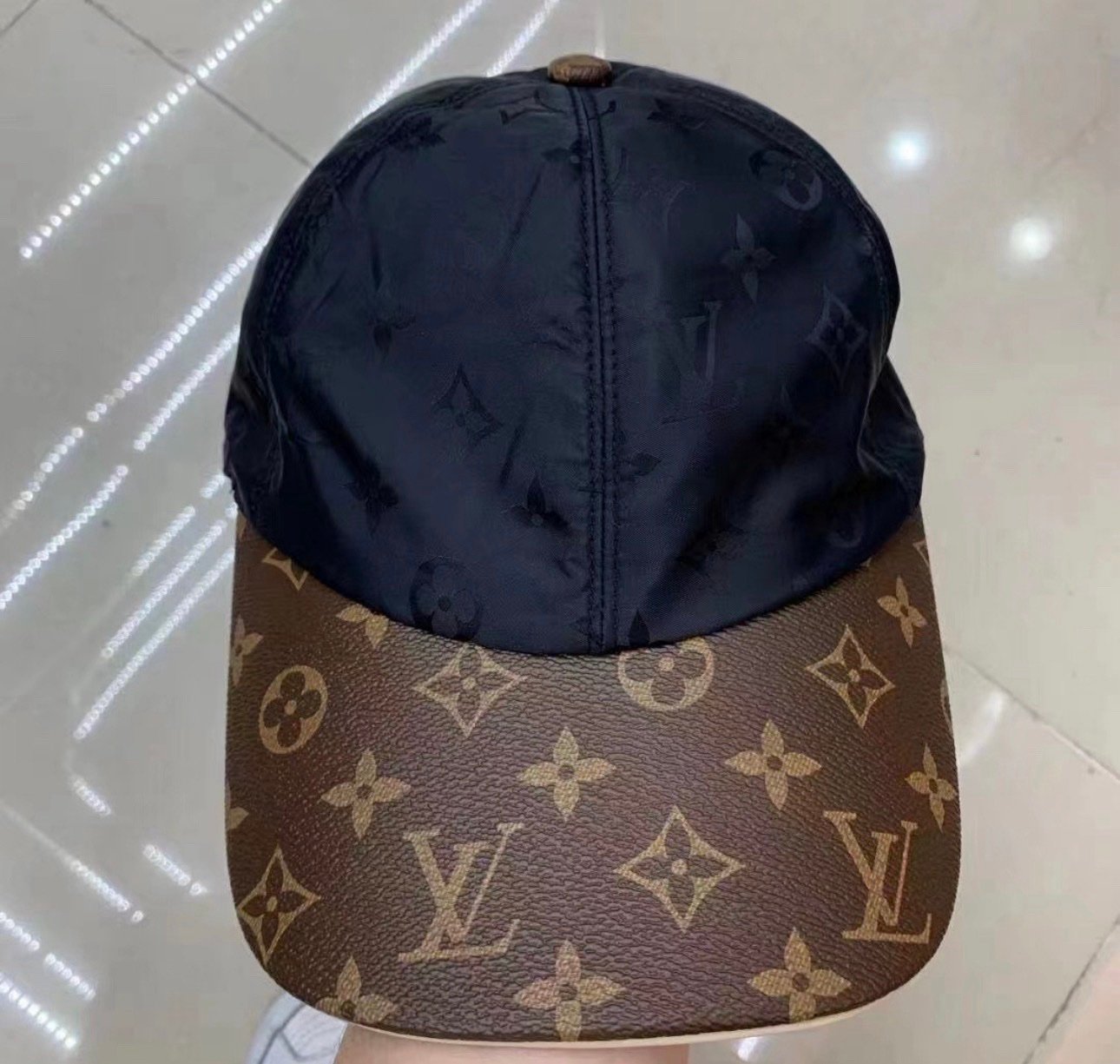 Louis Vuitton | Lv cap | Front View | yiodesigner.co.uk
