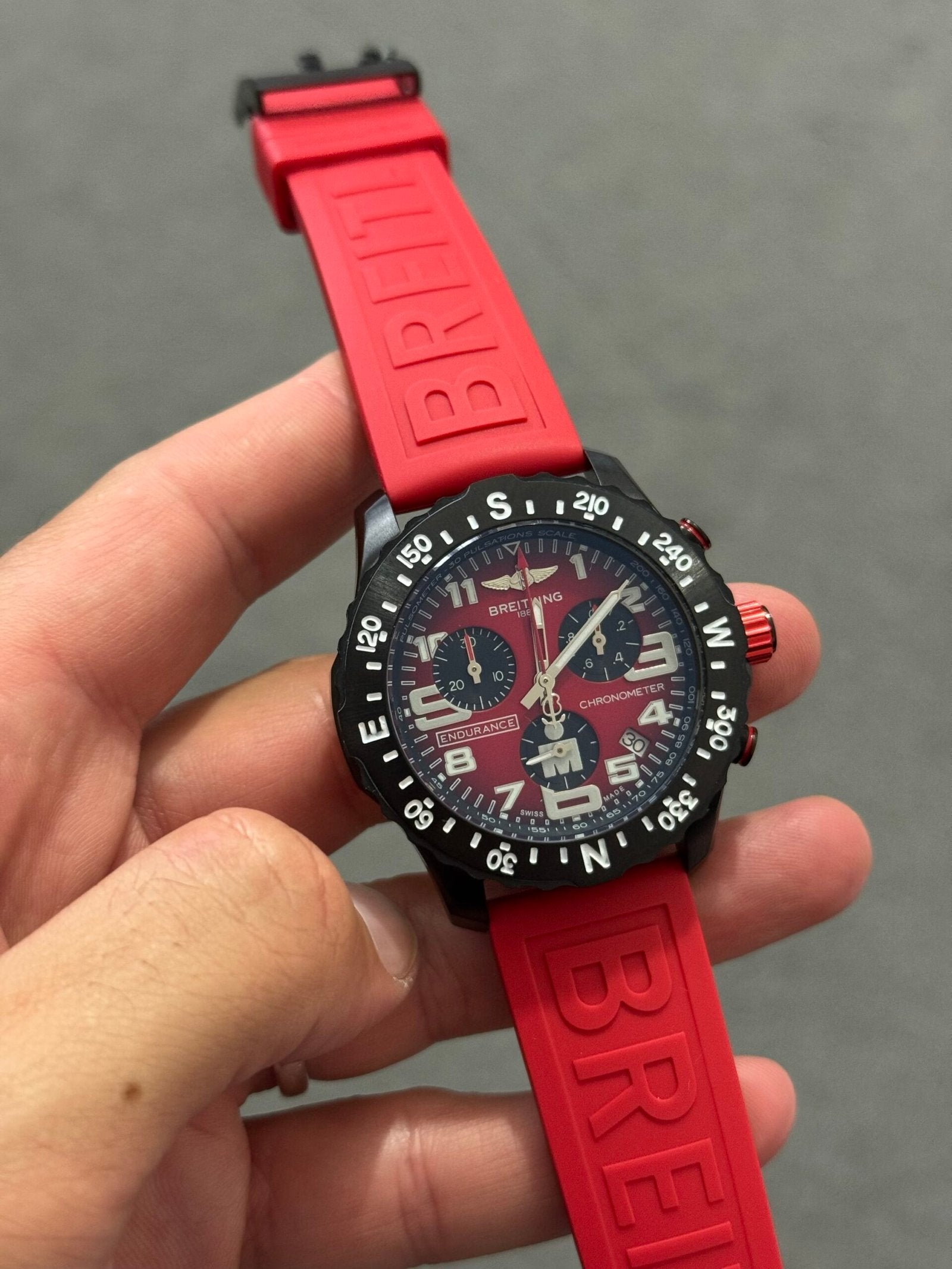 Breitling | Breitling watch Red | Front View | yiodesigner.co.uk