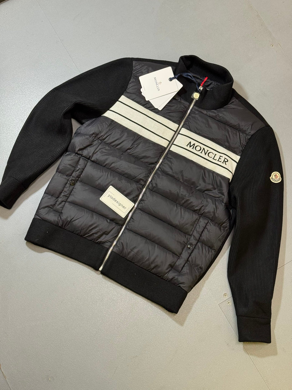 Moncler | Moncler jacket | Black | Size 1 | Front View | yiodesigner.co.uk