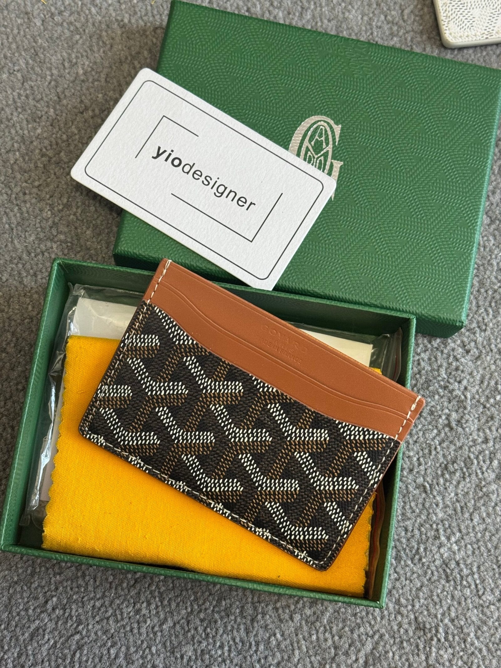 Goyard | Goyard card holder Brown | Front View | yiodesigner.co.uk