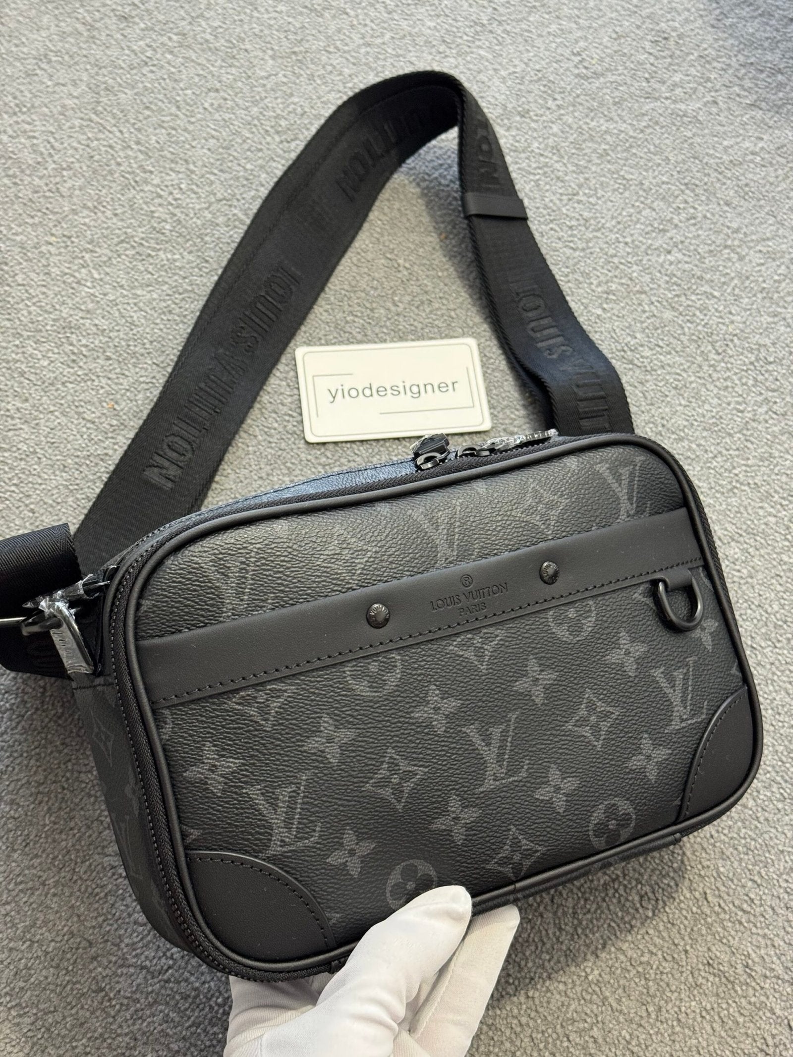 Louis Vuitton | Lv bag | Back View | yiodesigner.co.uk