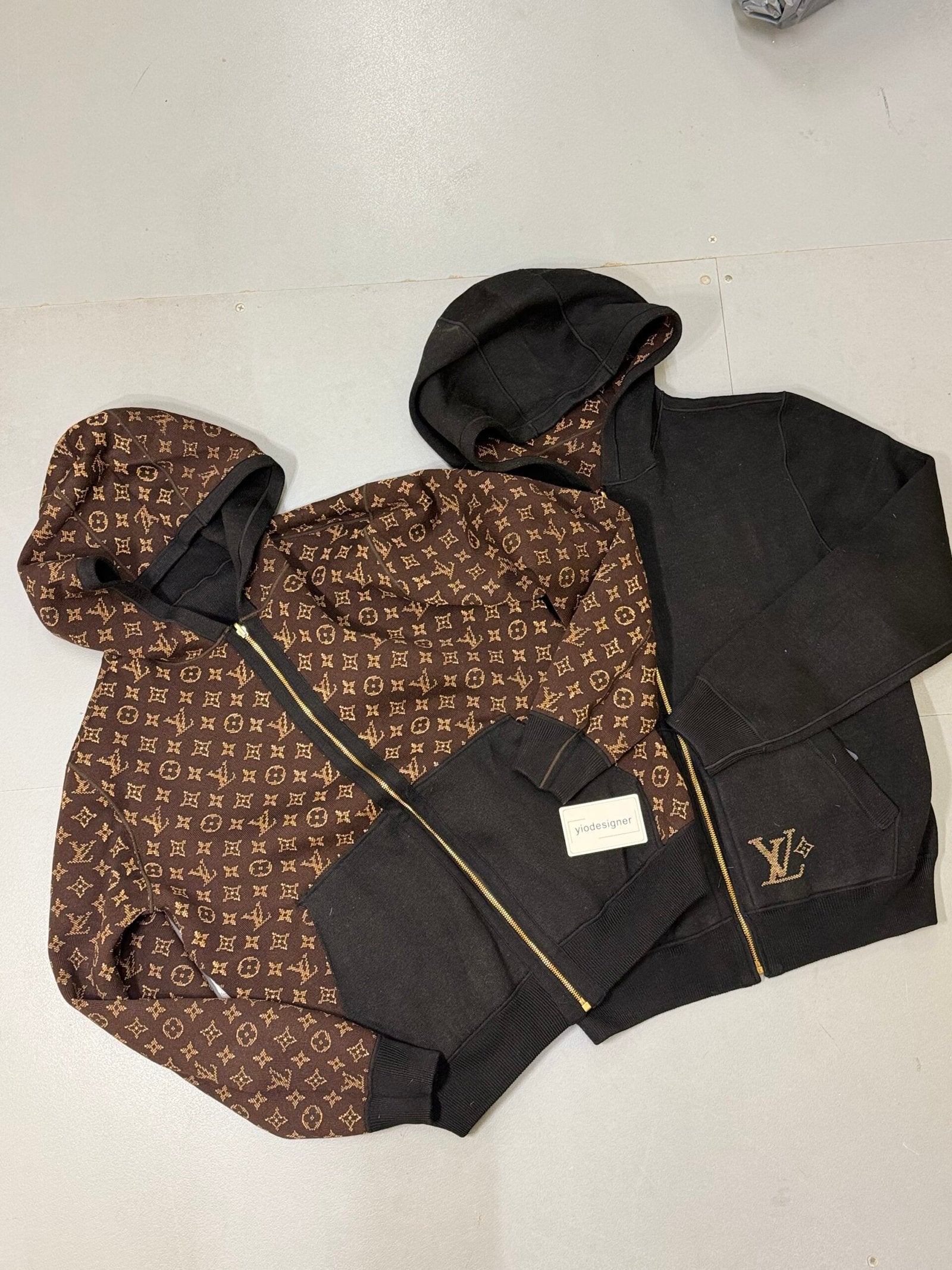Louis Vuitton | LV  hoody full zip | Size S | Front View | yiodesigner.co.uk
