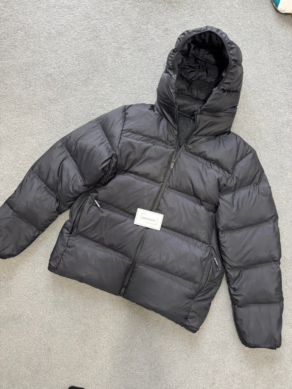 Moncler | Moncler coat | Size 1 | Front View | yiodesigner.co.uk