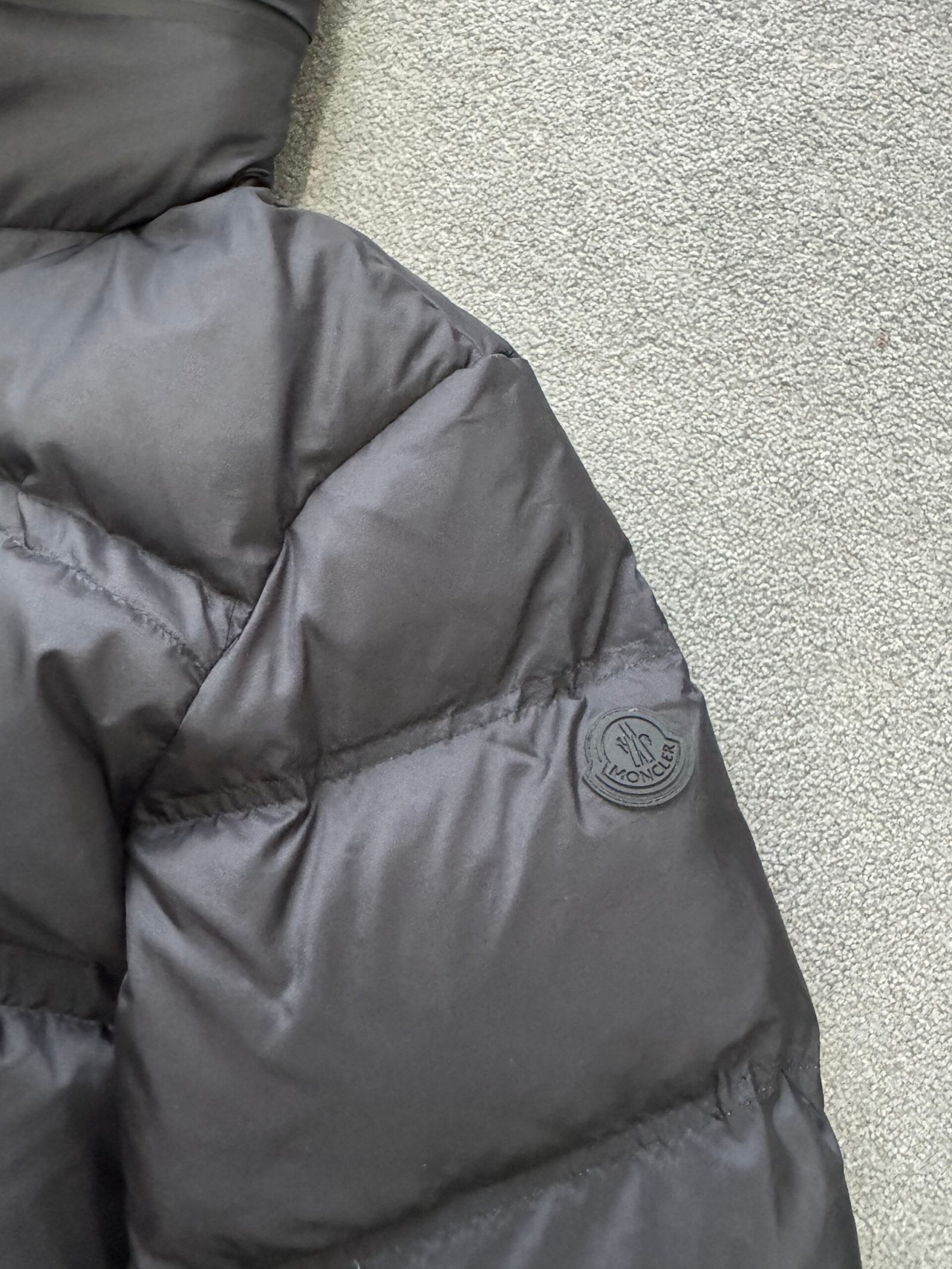 Moncler | Moncler coat | Back View | yiodesigner.co.uk