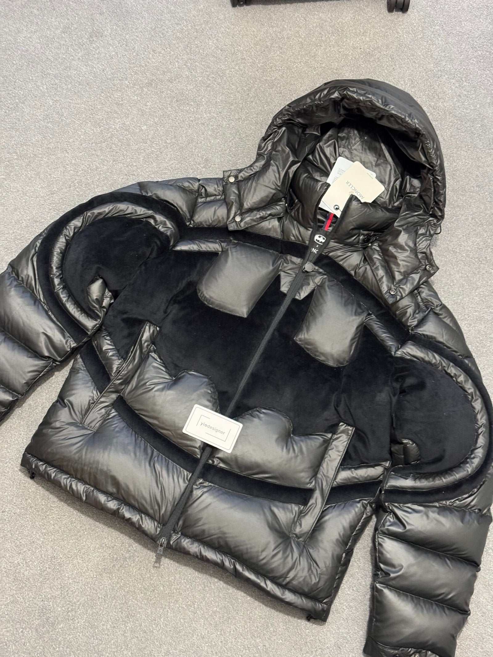 Moncler | Moncler coat | Size 3 | Side View | yiodesigner.co.uk