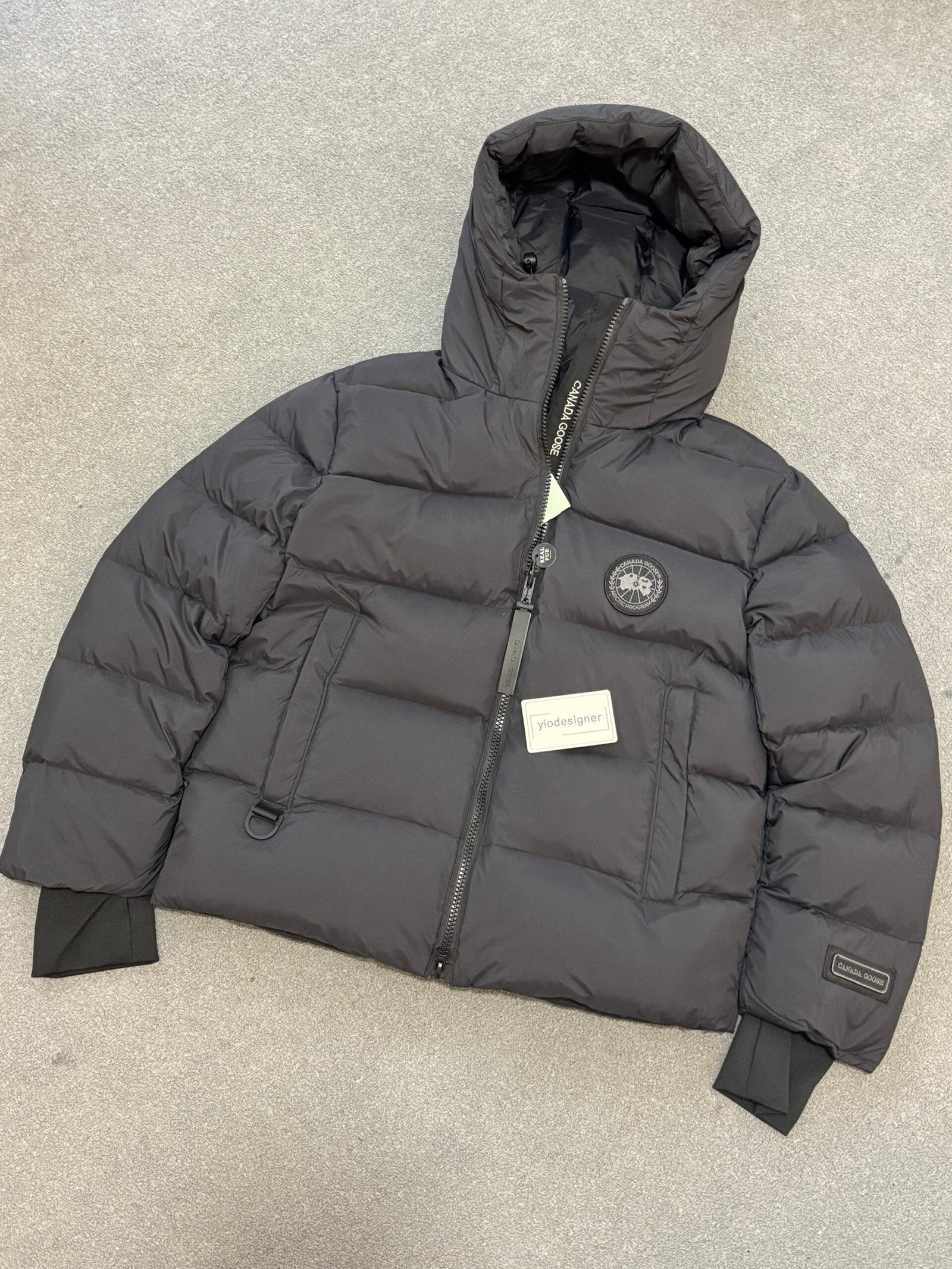 Canada Goose | Canada goose coat | Size M | Back View | yiodesigner.co.uk